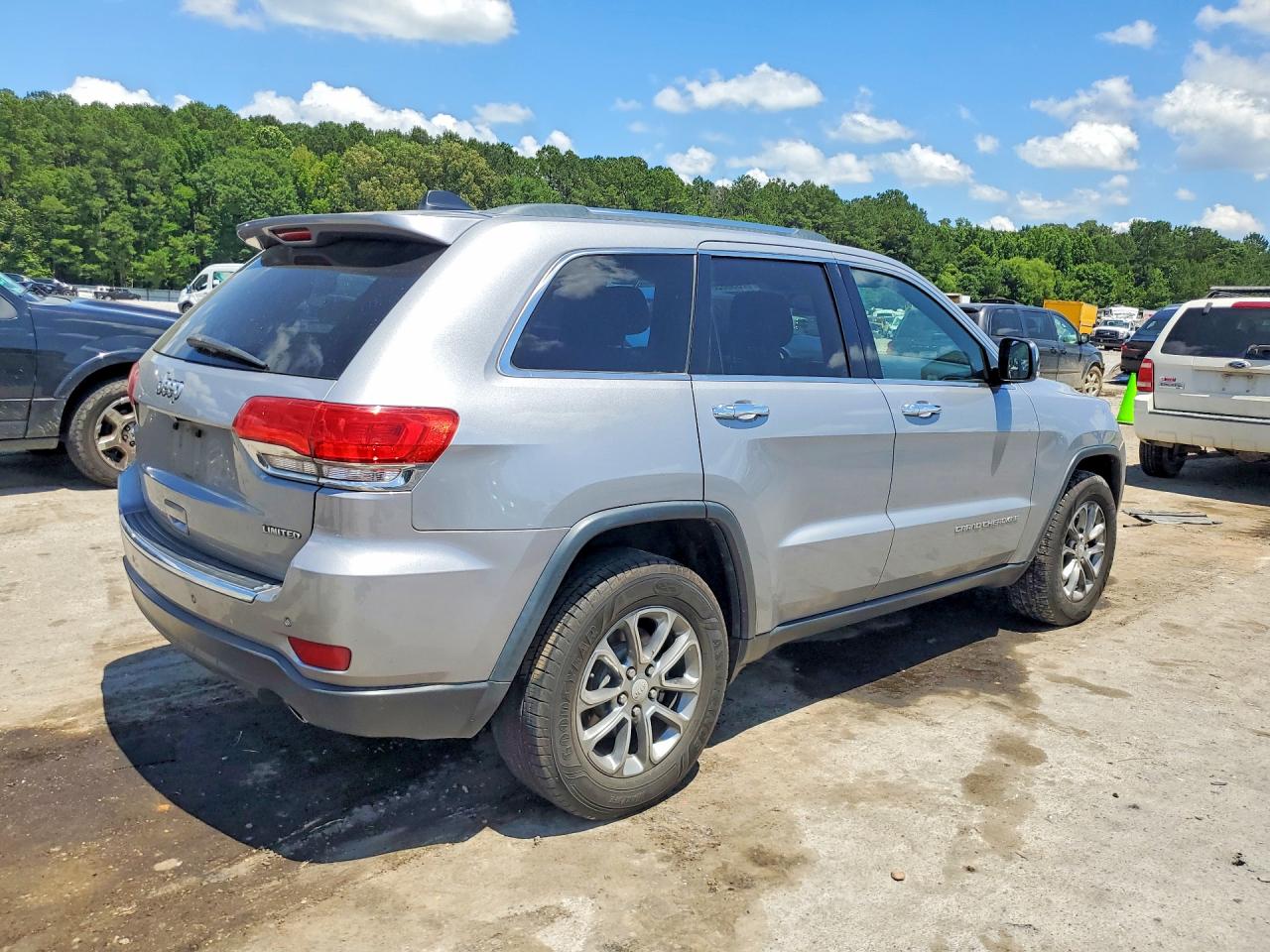 2014 Jeep Grand Cherokee Limited Silver vin: 1C4RJEBG1EC248212