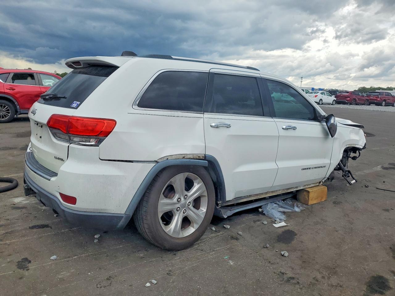 2014 Jeep Grand Cherokee Limited White vin: 1C4RJEBG1EC442206