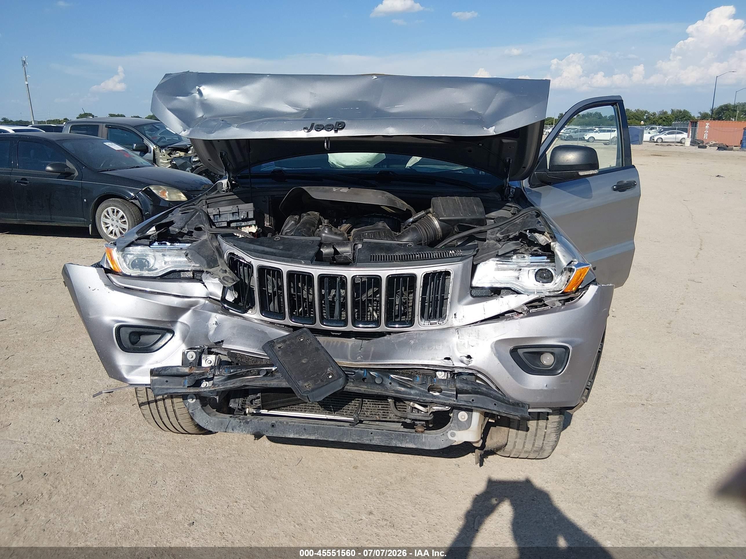 2015 Jeep Grand Cherokee Limited Silver vin: 1C4RJEBG1FC640253
