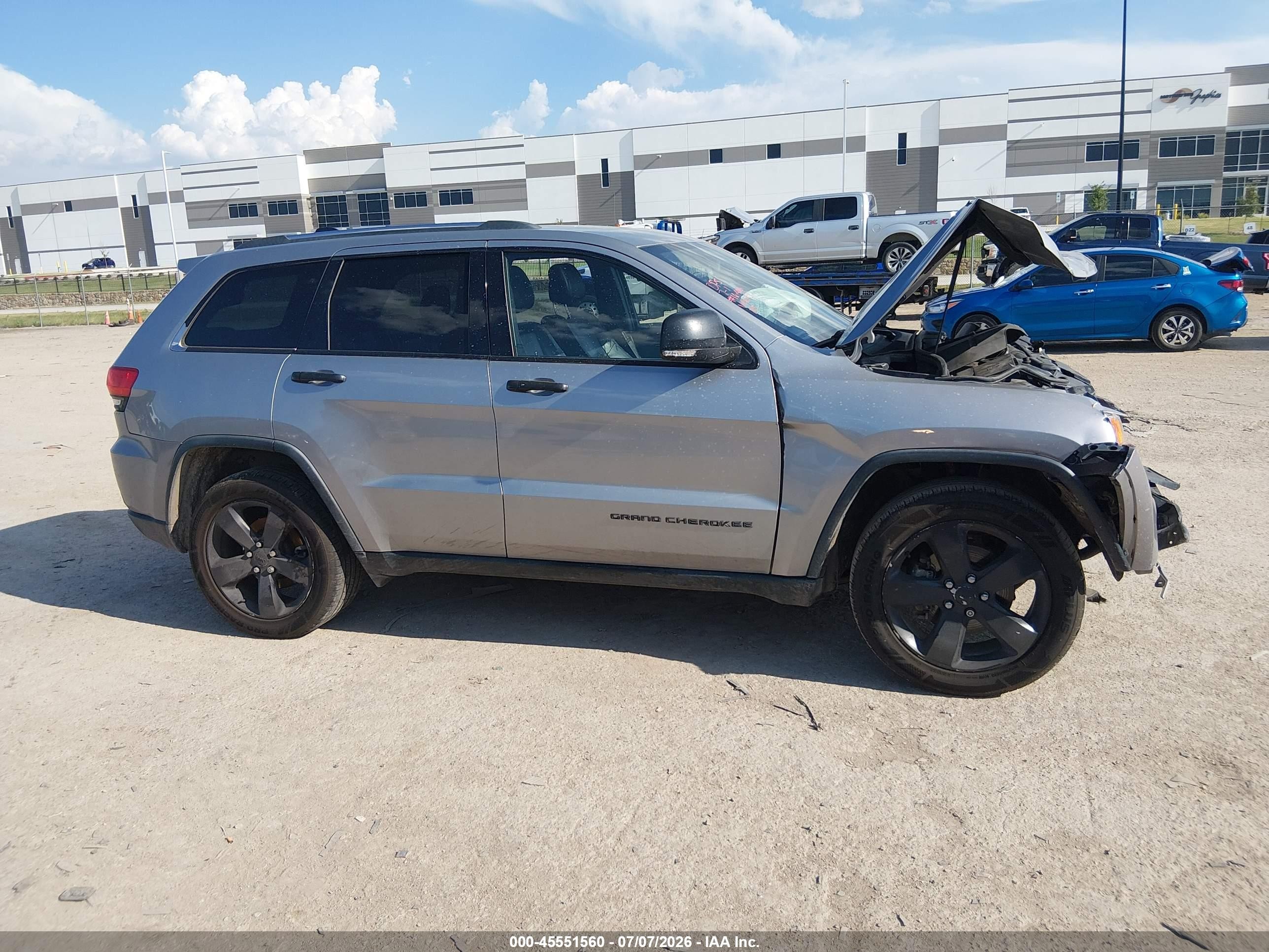 2015 Jeep Grand Cherokee Limited Silver vin: 1C4RJEBG1FC640253