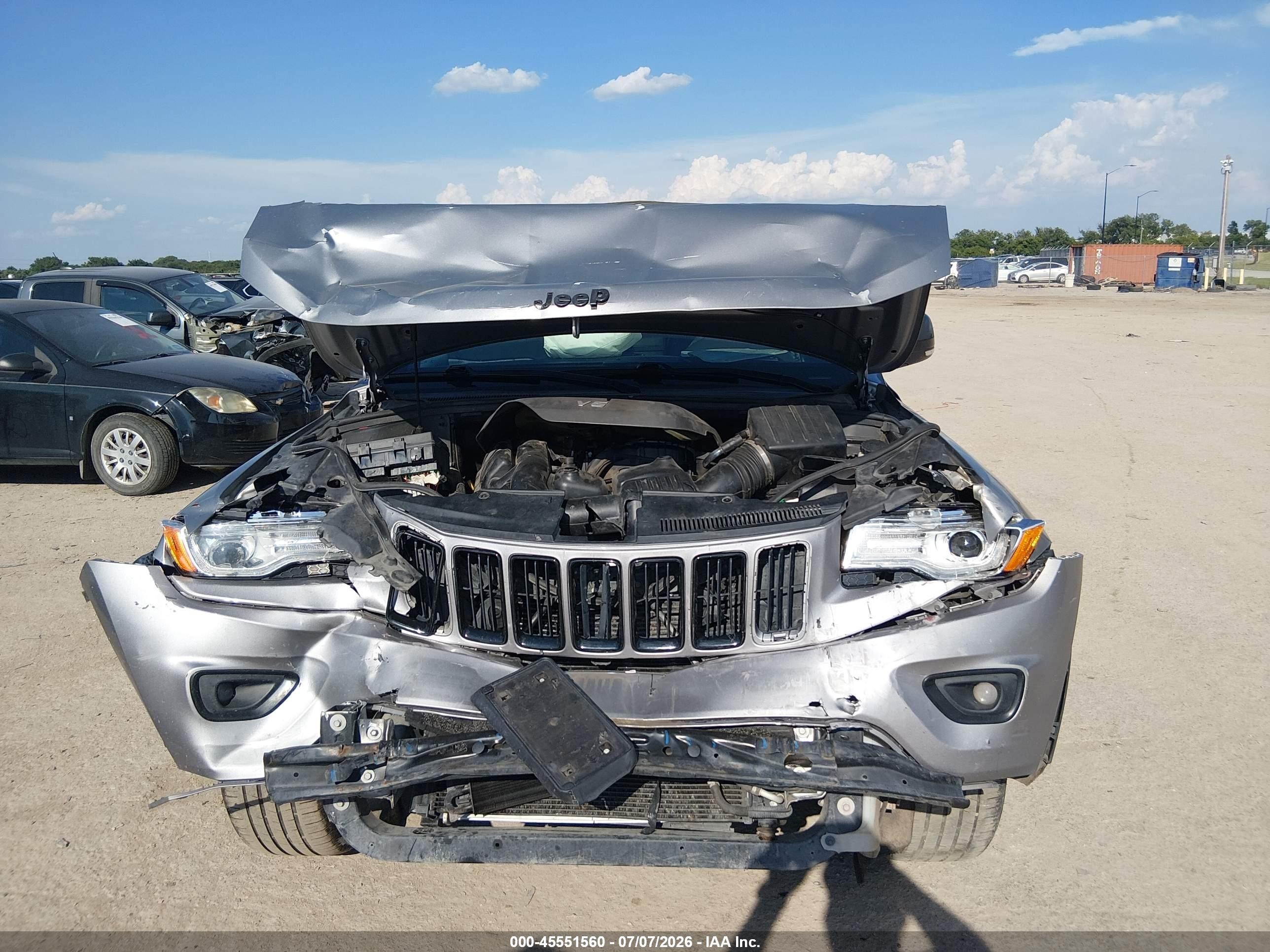 2015 Jeep Grand Cherokee Limited Silver vin: 1C4RJEBG1FC640253