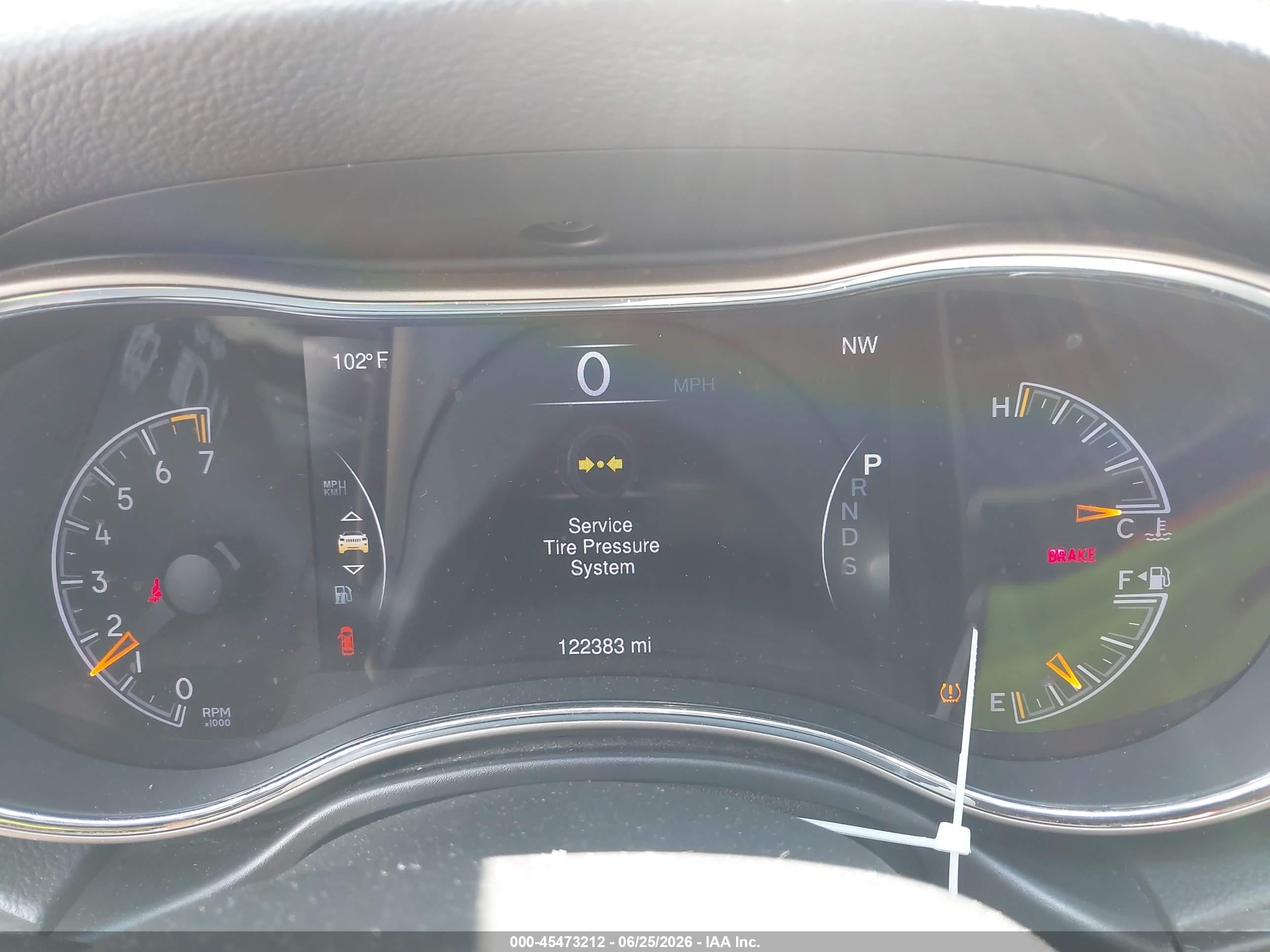 2015 Jeep Grand Cherokee Limited Silver vin: 1C4RJEBG1FC808554