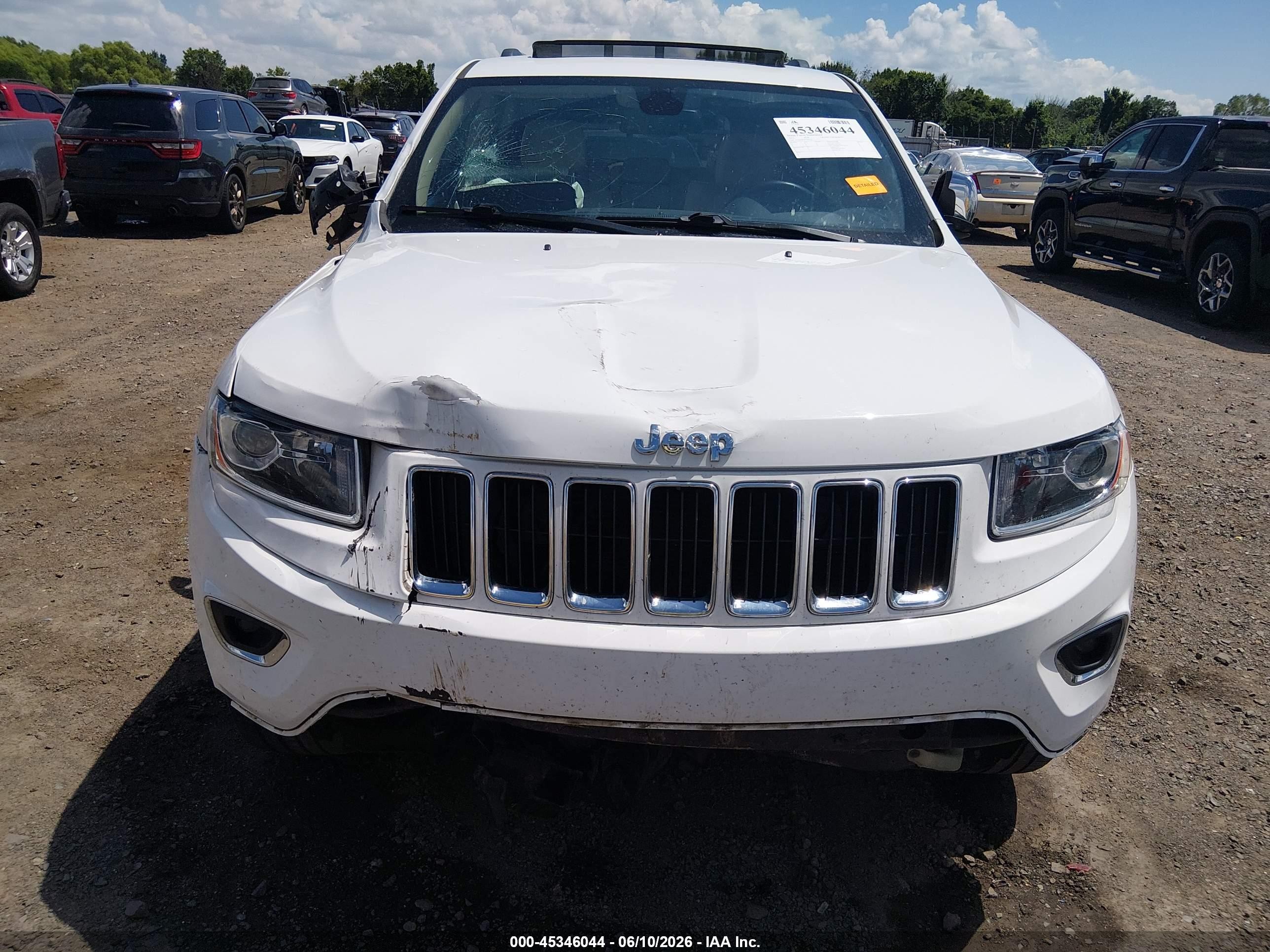 2015 Jeep Grand Cherokee Limited White vin: 1C4RJEBG1FC904121