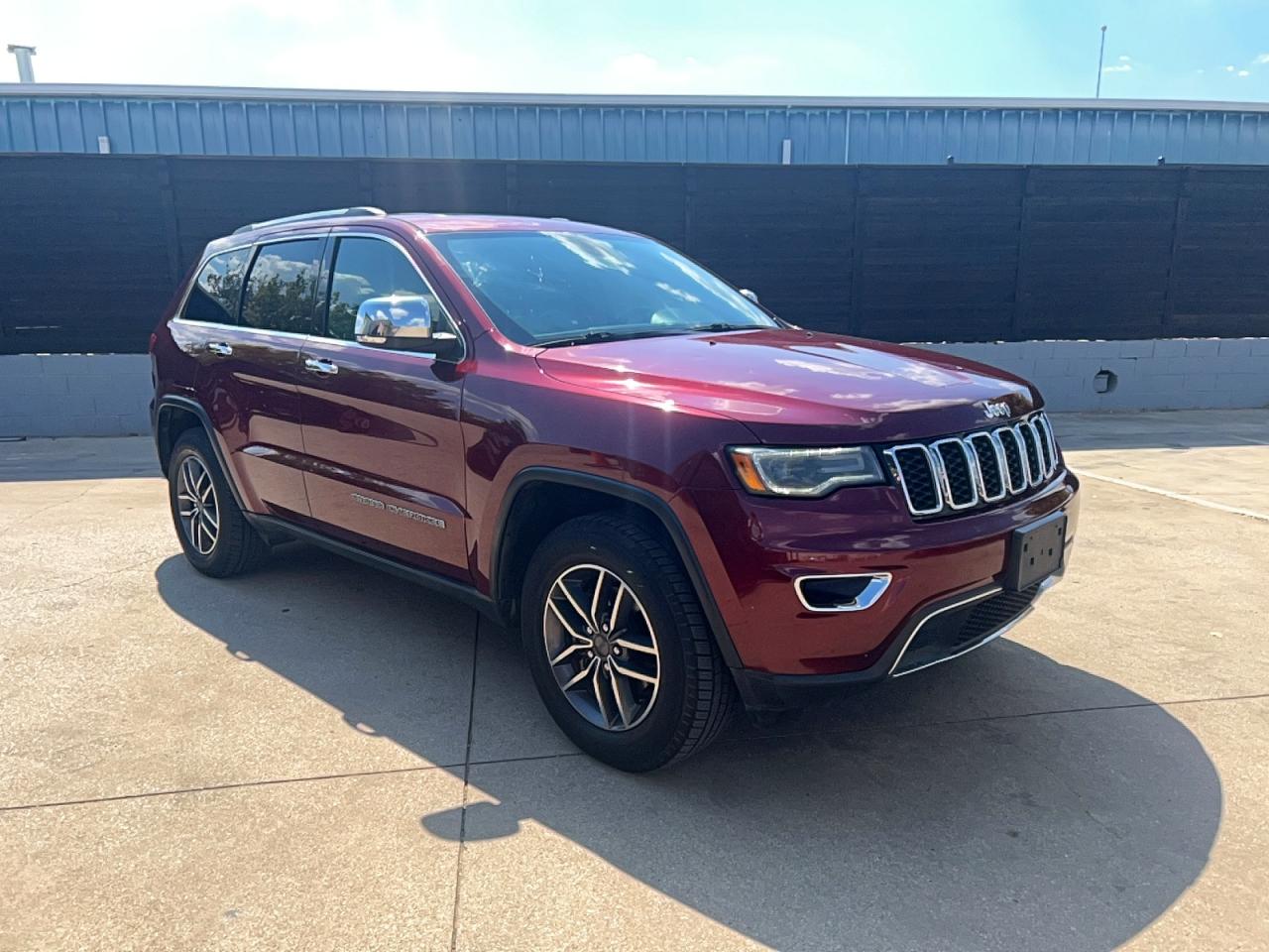 2019 Jeep Grand Cherokee Limited Maroon vin: 1C4RJEBG1KC776392