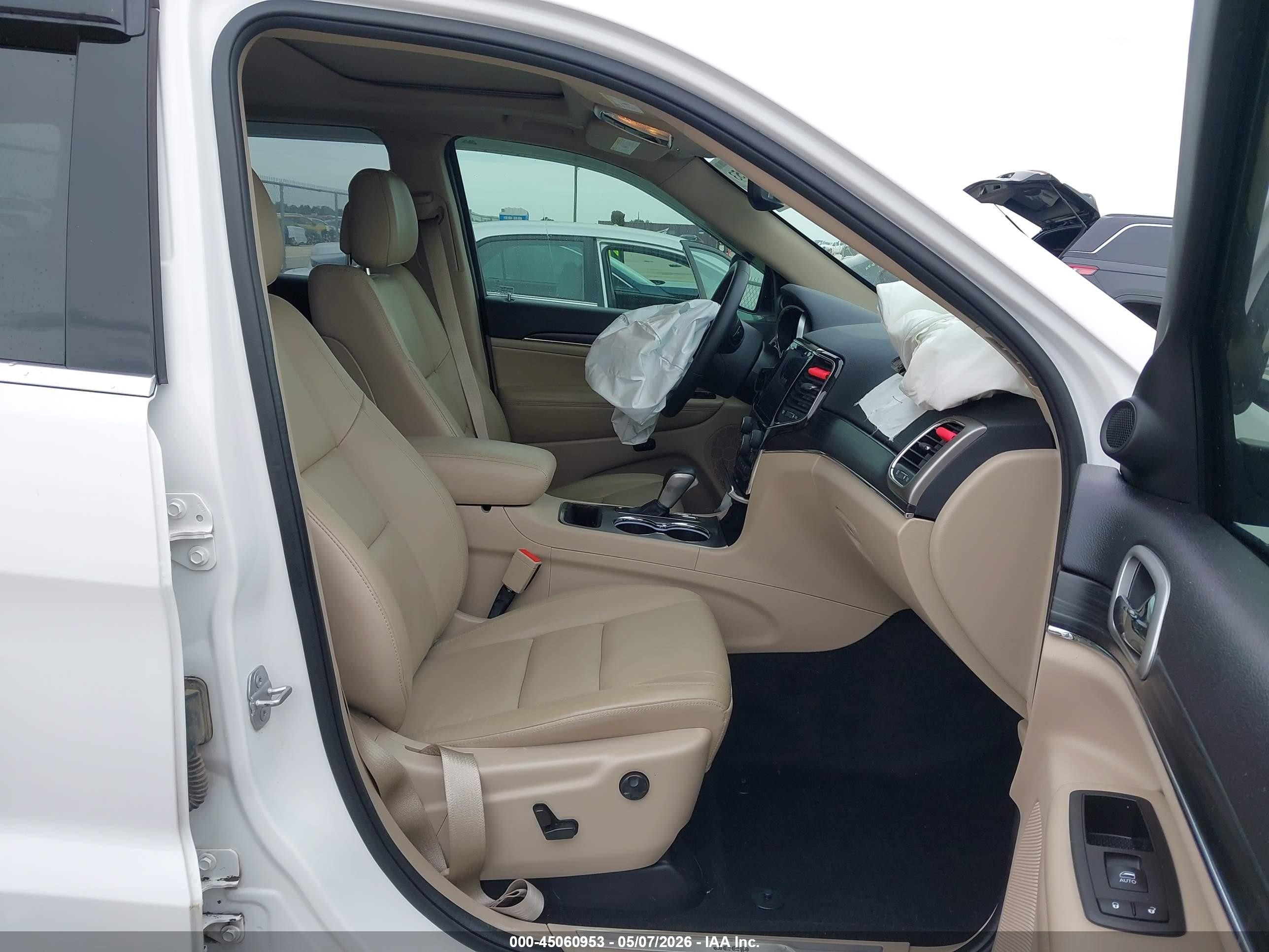 2021 Jeep Grand Cherokee Limited 4x2 White vin: 1C4RJEBG1MC873756