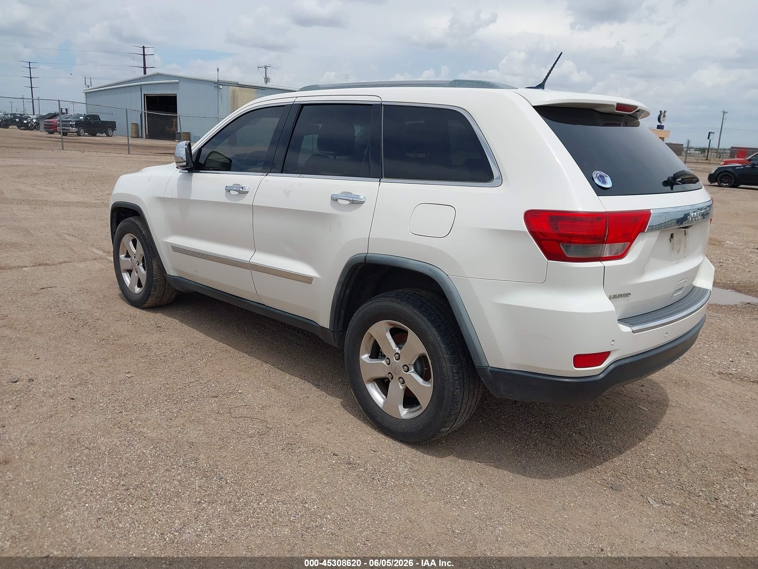 2012 Jeep Grand Cherokee Limited White vin: 1C4RJEBG2CC125306
