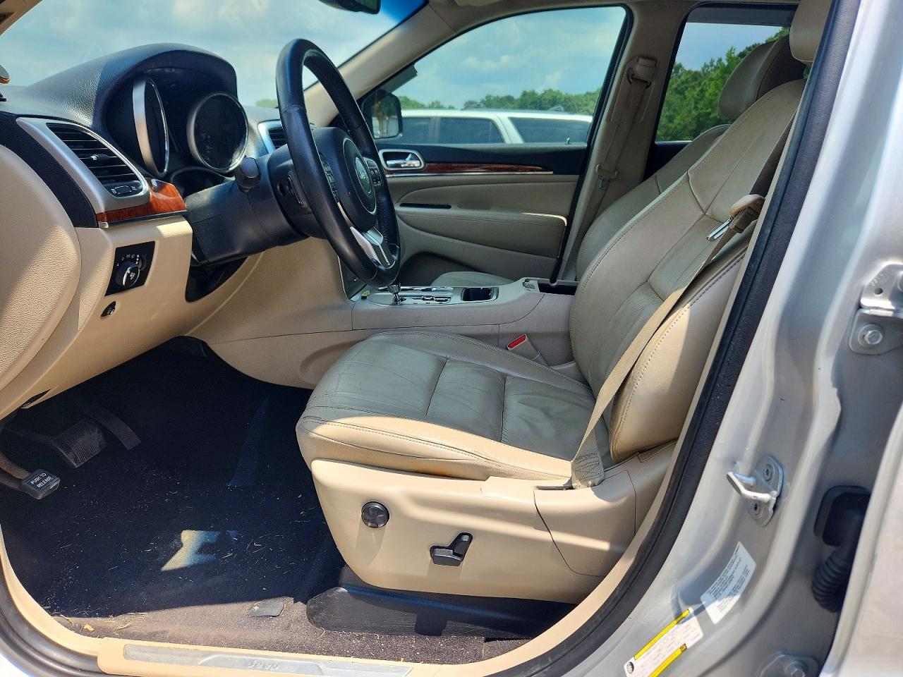 2012 Jeep Grand Cherokee Limited Silver vin: 1C4RJEBG2CC204362