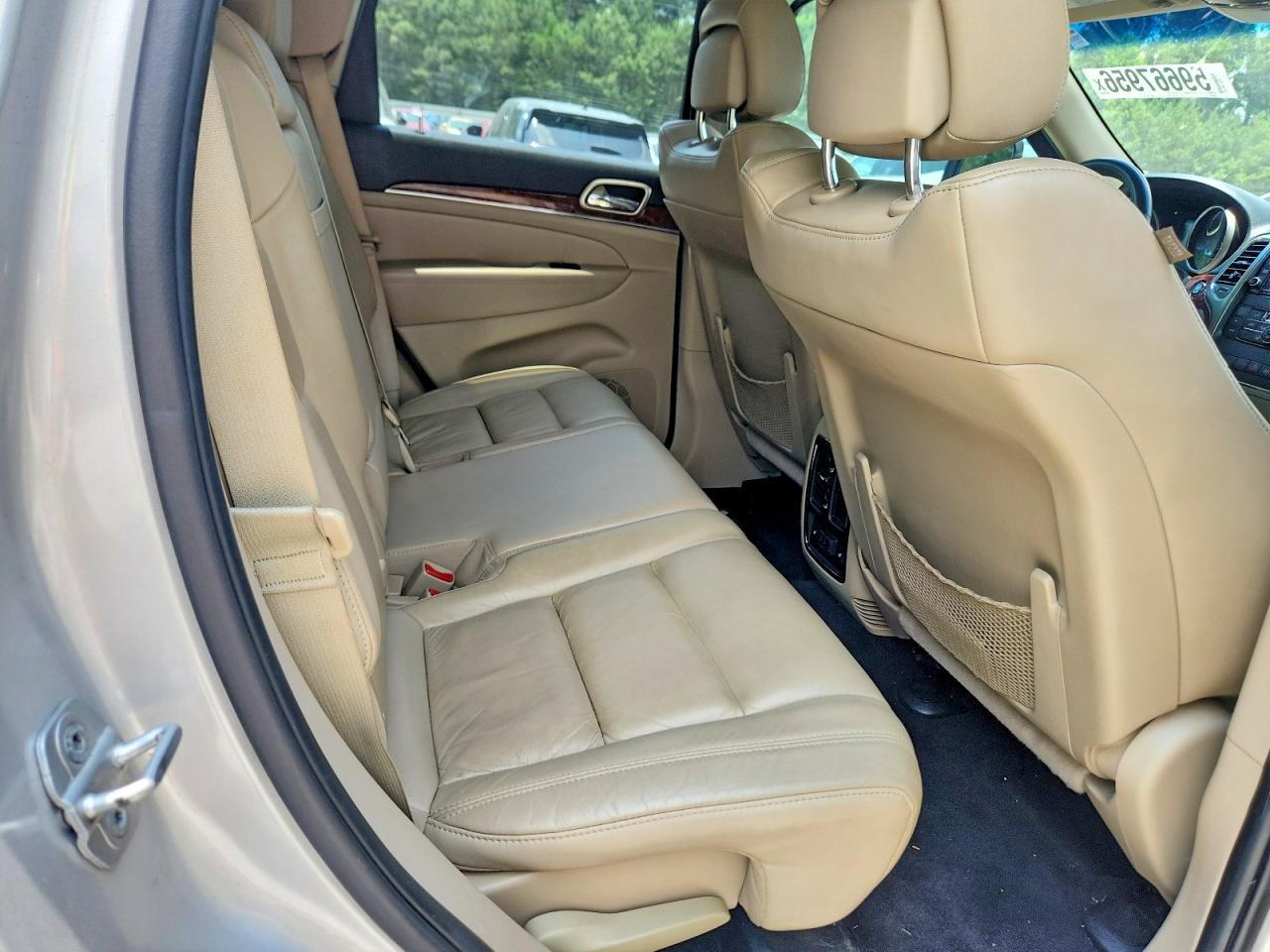 2012 Jeep Grand Cherokee Limited Silver vin: 1C4RJEBG2CC204362