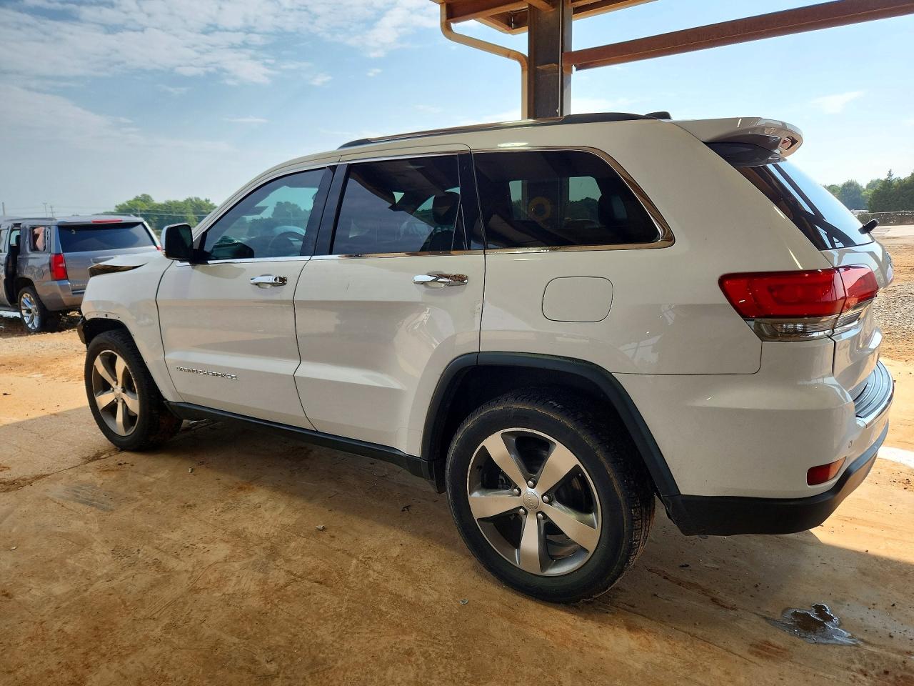 2015 Jeep Grand Cherokee Limited White vin: 1C4RJEBG2FC218573