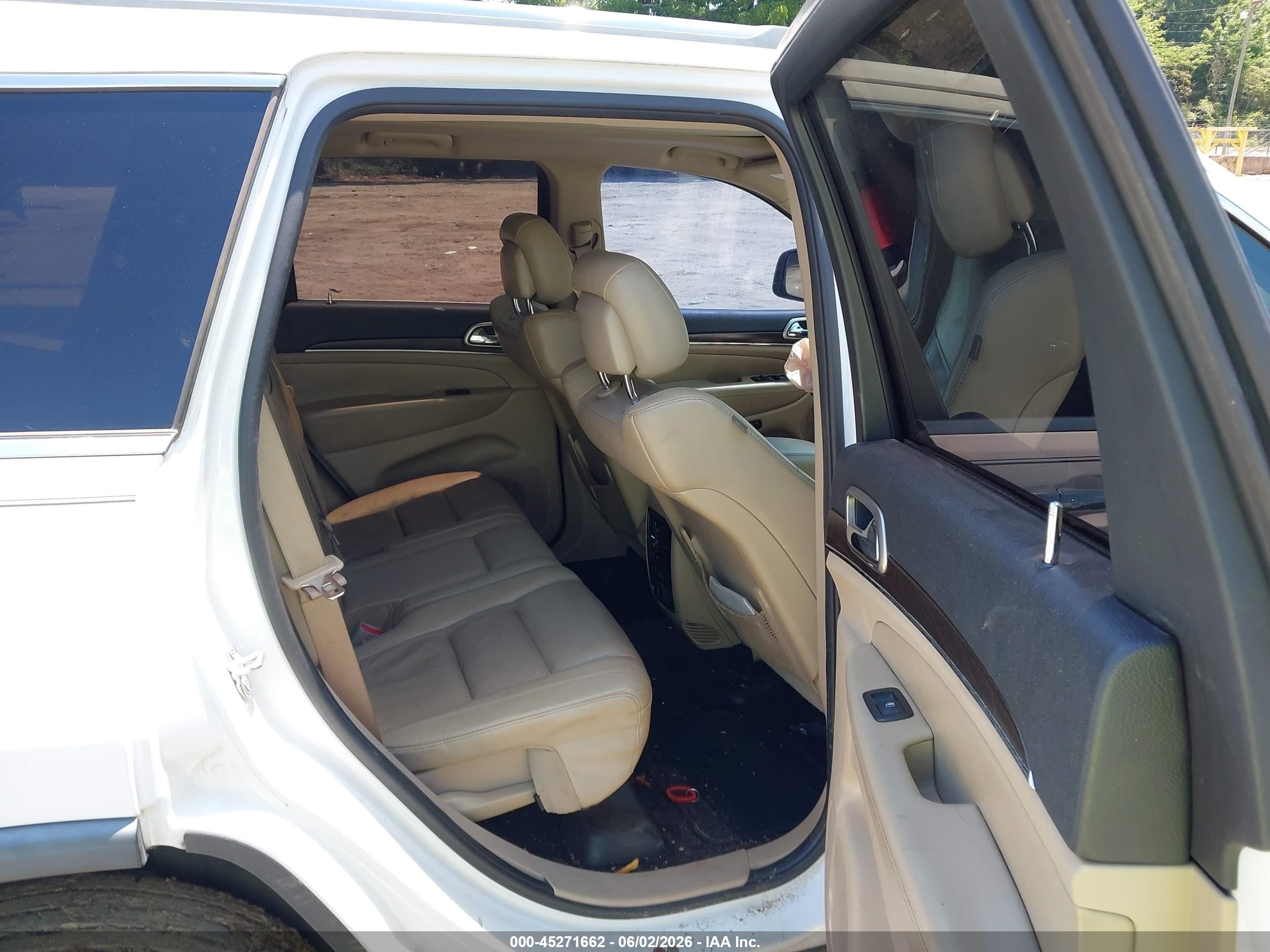 2015 Jeep Grand Cherokee Limited White vin: 1C4RJEBG2FC740152