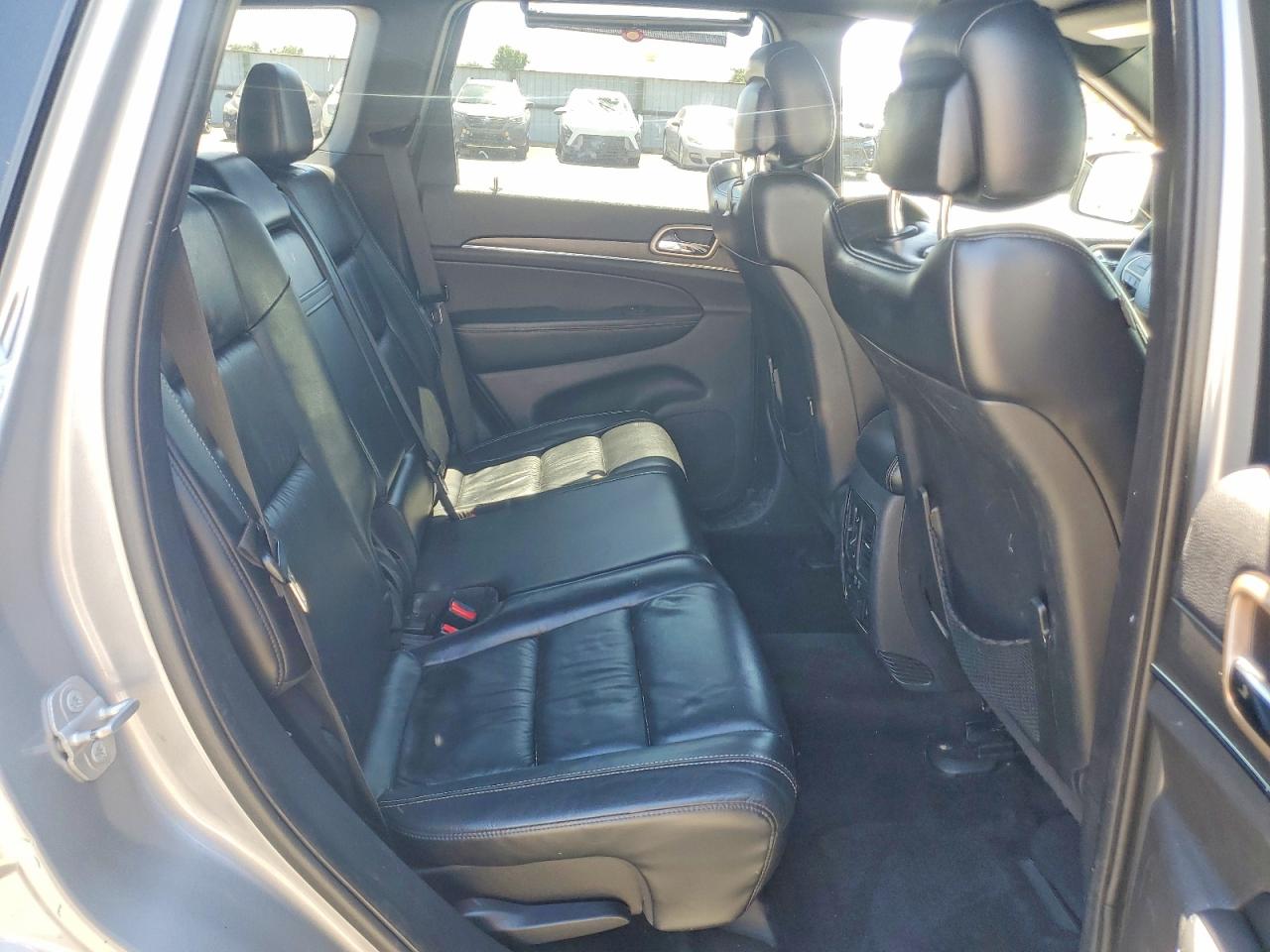 2015 Jeep Grand Cherokee Limited Silver vin: 1C4RJEBG2FC872439