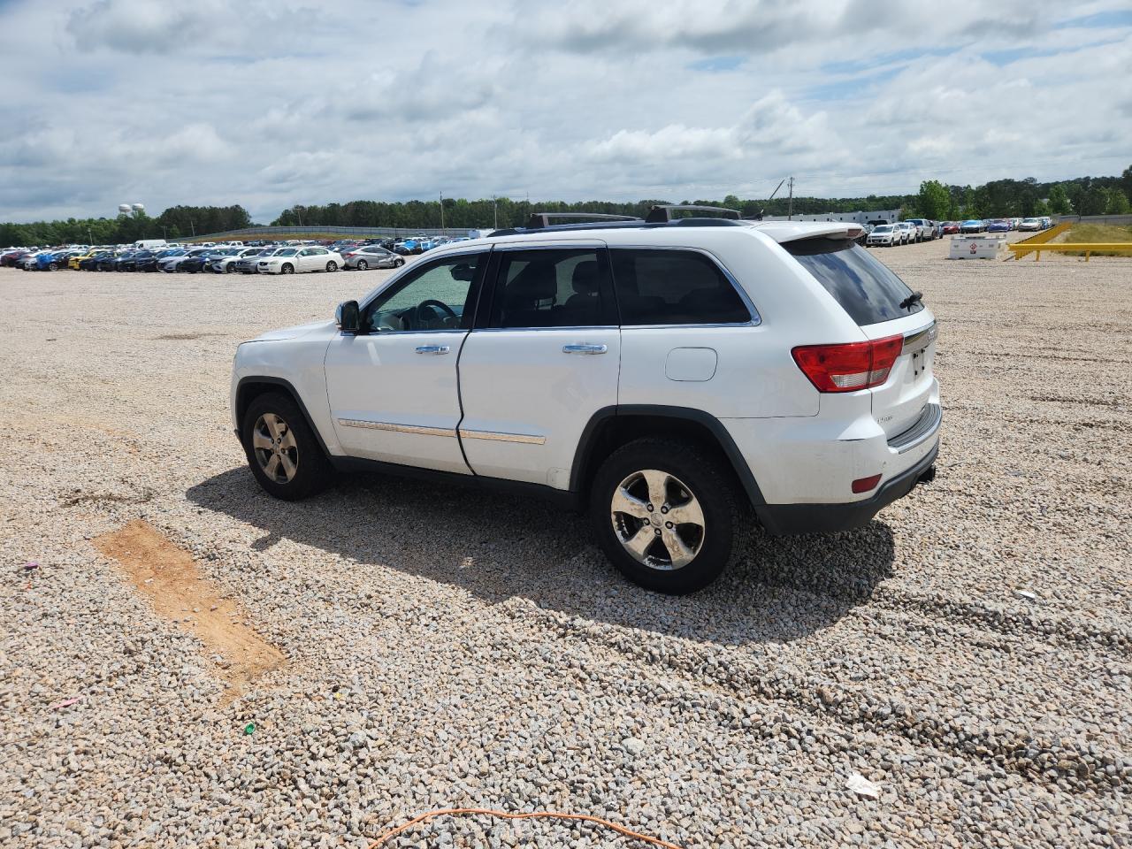 2013 Jeep Grand Cherokee Limited White vin: 1C4RJEBG3DC644835