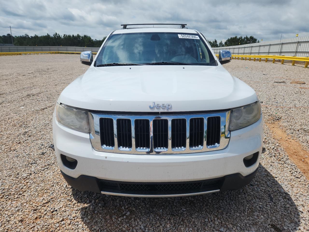 2013 Jeep Grand Cherokee Limited White vin: 1C4RJEBG3DC644835