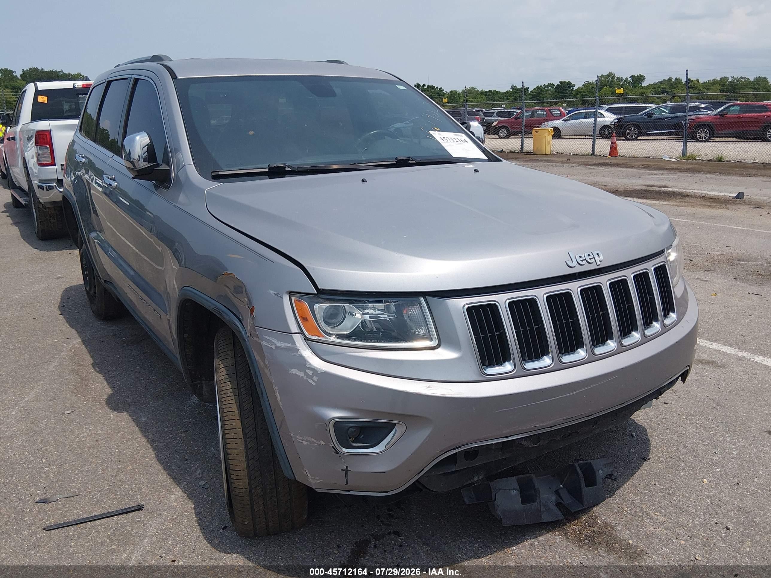 2015 Jeep Grand Cherokee Limited Silver vin: 1C4RJEBG3FC192985