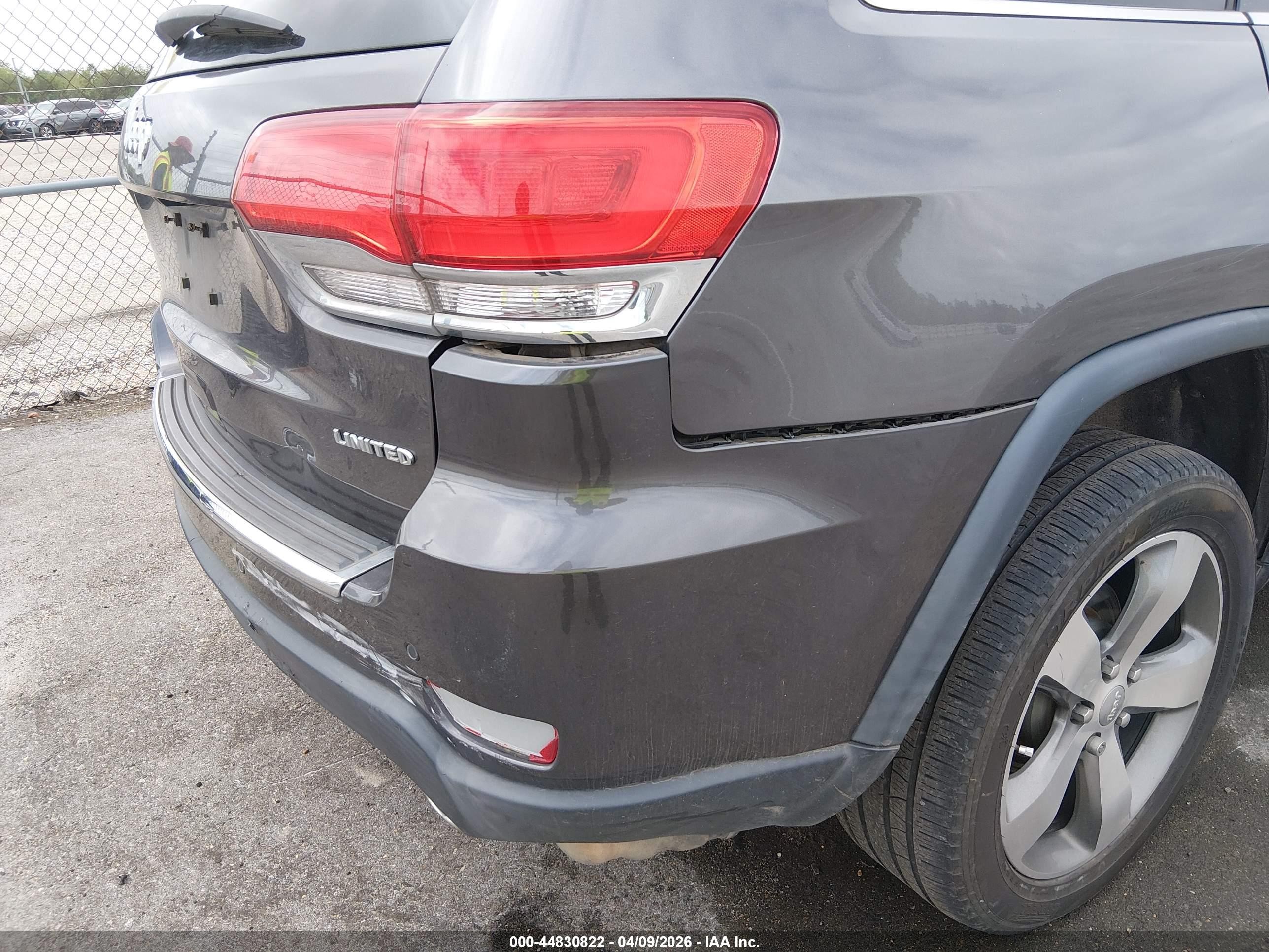 2015 Jeep Grand Cherokee Limited Gray vin: 1C4RJEBG3FC635345