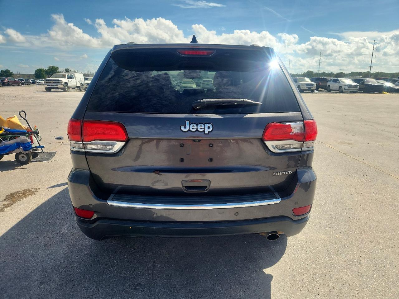 2015 Jeep Grand Cherokee Limited Gray vin: 1C4RJEBG3FC654705