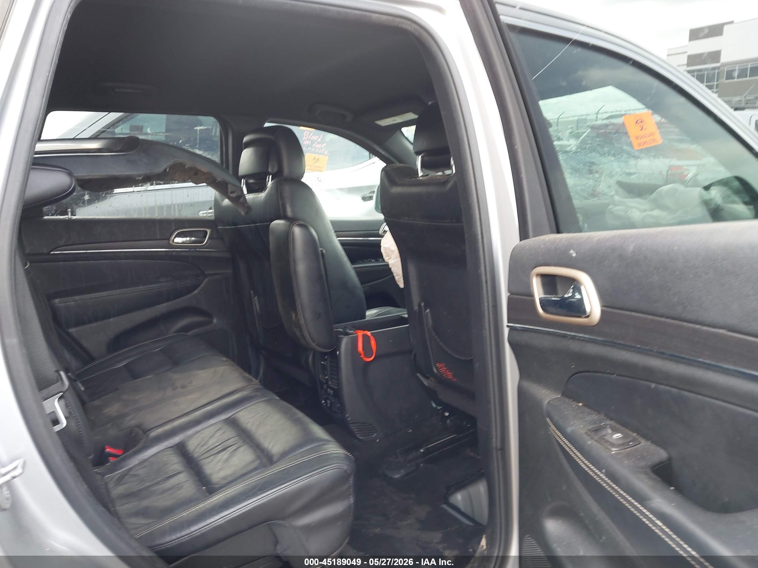2015 Jeep Grand Cherokee Limited Silver vin: 1C4RJEBG3FC749328