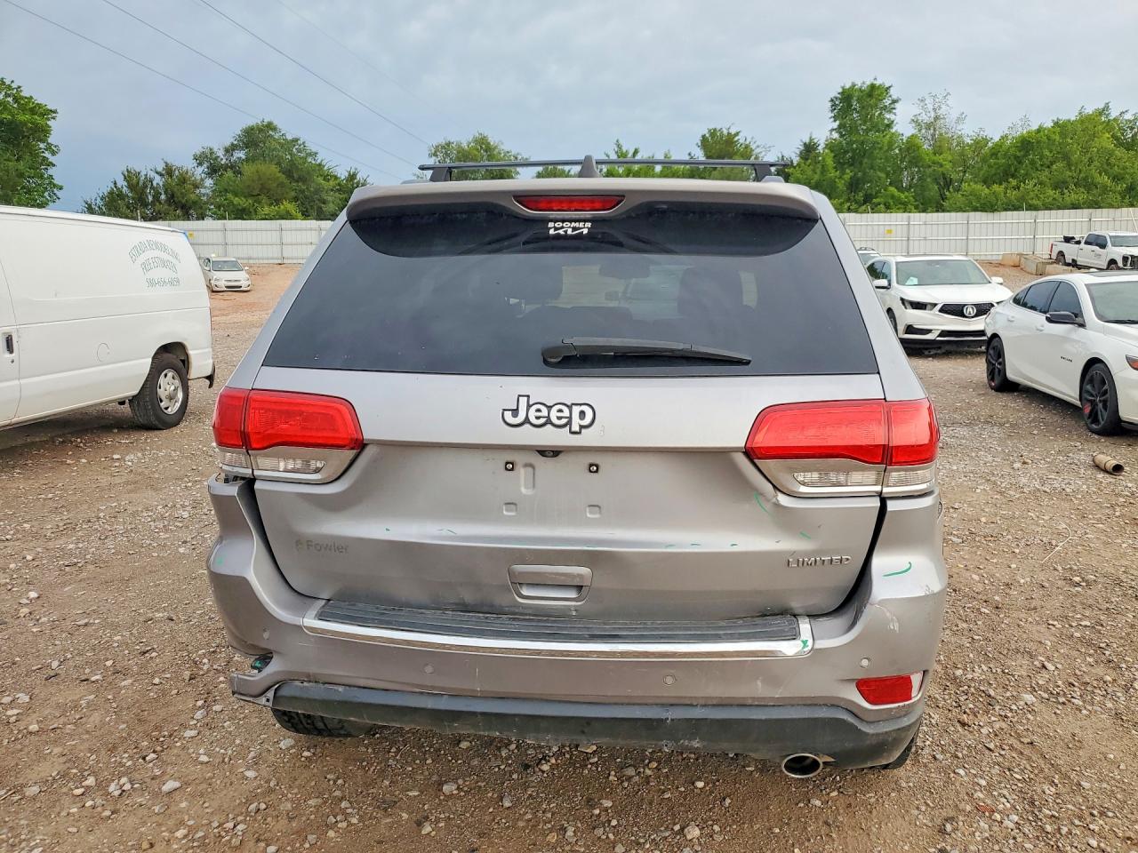2015 Jeep Grand Cherokee Limited Silver vin: 1C4RJEBG3FC841099