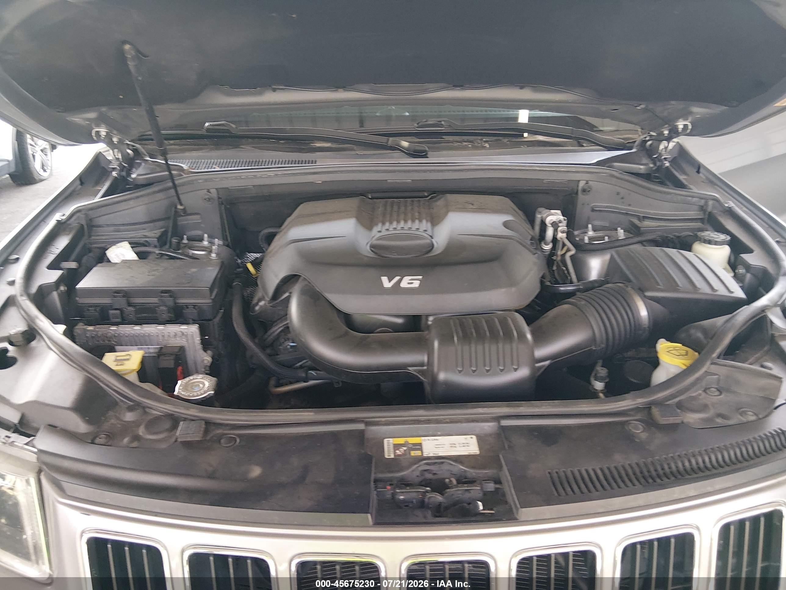 2014 Jeep Grand Cherokee Limited Серый vin: 1C4RJEBG4EC573646
