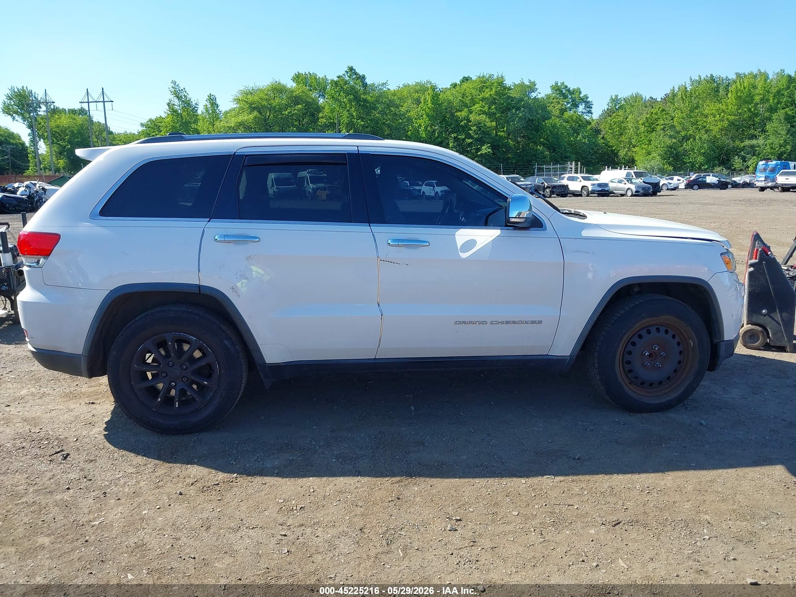 2015 Jeep Grand Cherokee Limited White vin: 1C4RJEBG4FC688328