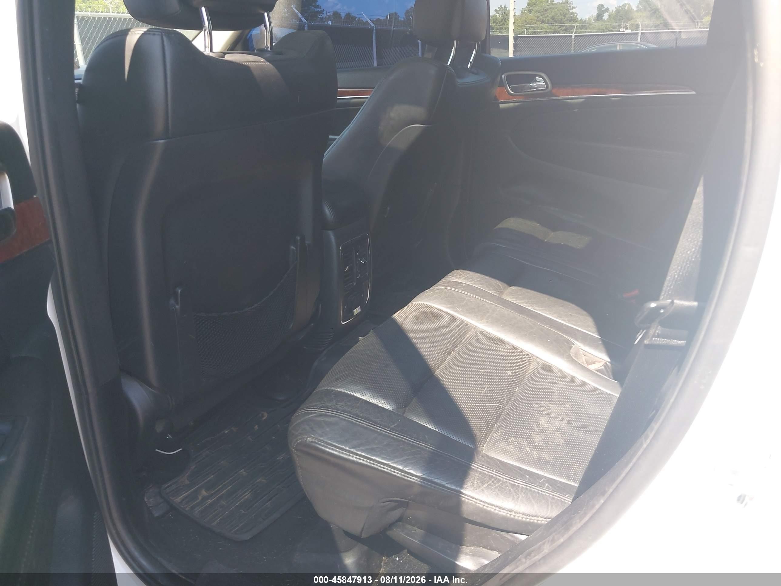 2013 Jeep Grand Cherokee Limited White vin: 1C4RJEBG5DC642892