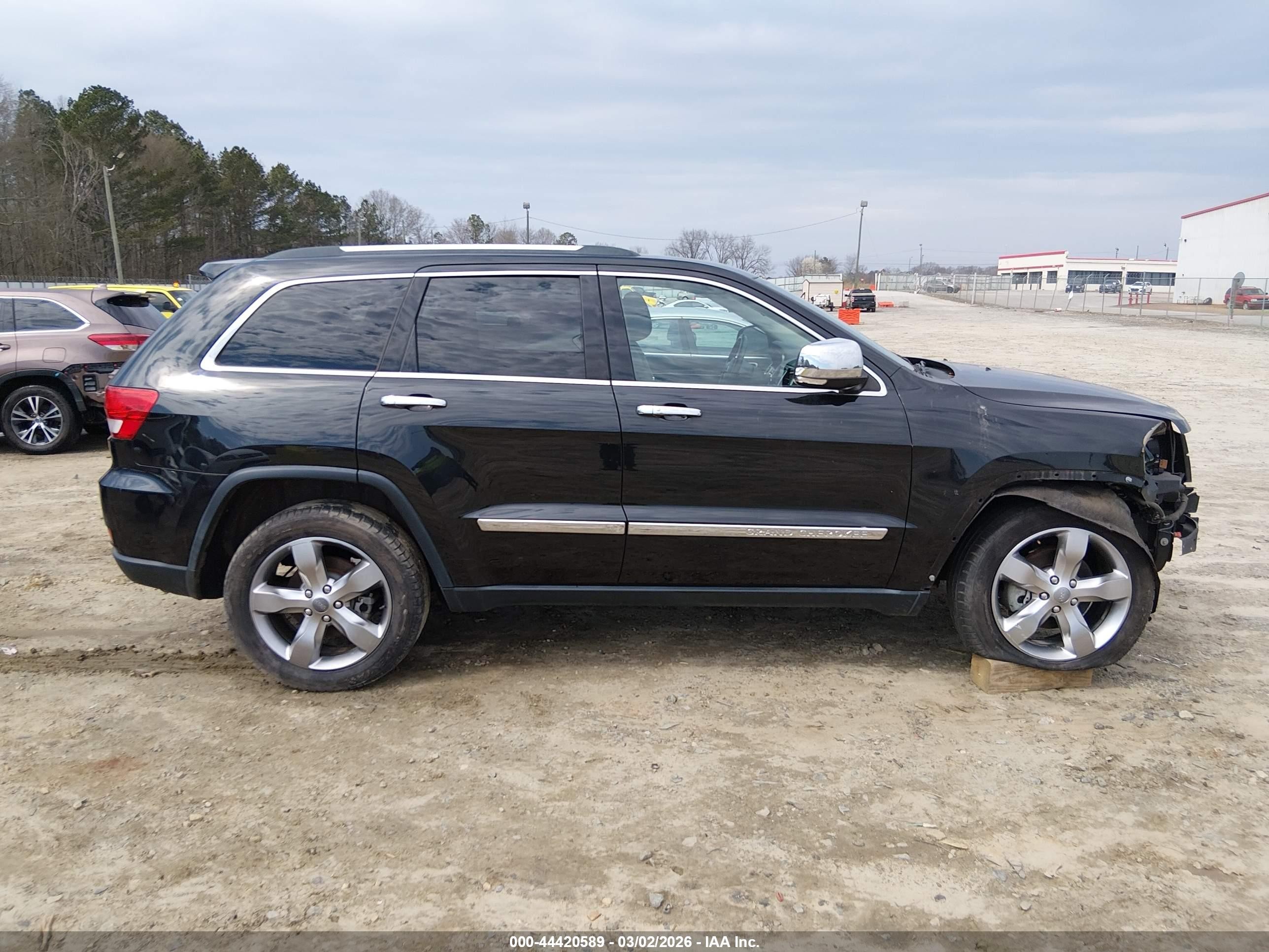 2013 Jeep Grand Cherokee Limited Черный vin: 1C4RJEBG5DC642942