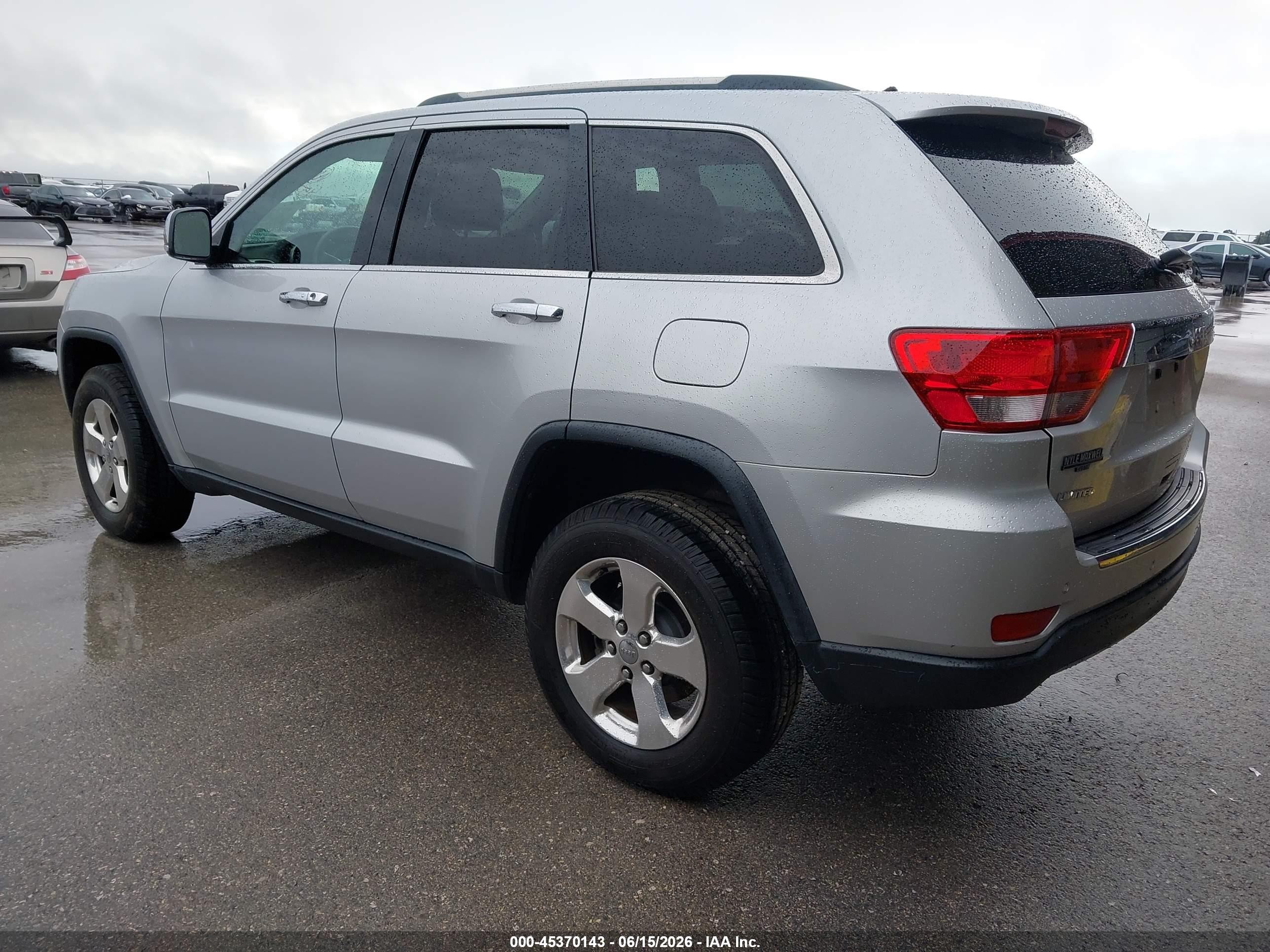 2013 Jeep Grand Cherokee Limited Серебряный vin: 1C4RJEBG5DC646571