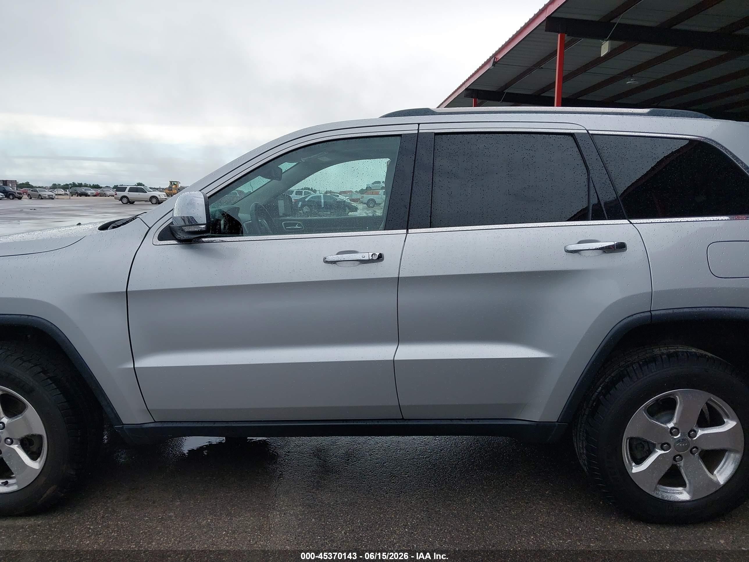 2013 Jeep Grand Cherokee Limited Серебряный vin: 1C4RJEBG5DC646571