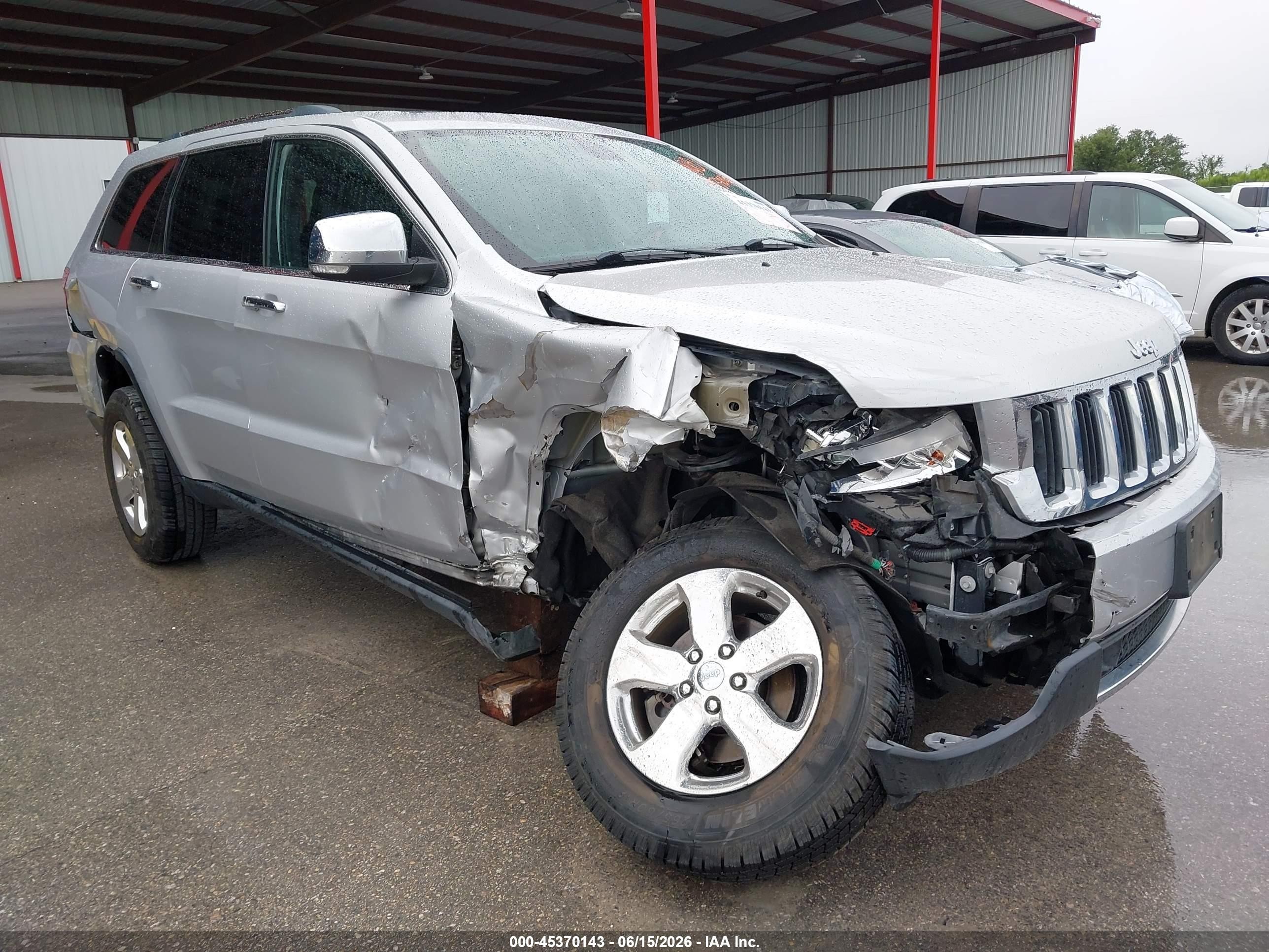 2013 Jeep Grand Cherokee Limited Серебряный vin: 1C4RJEBG5DC646571