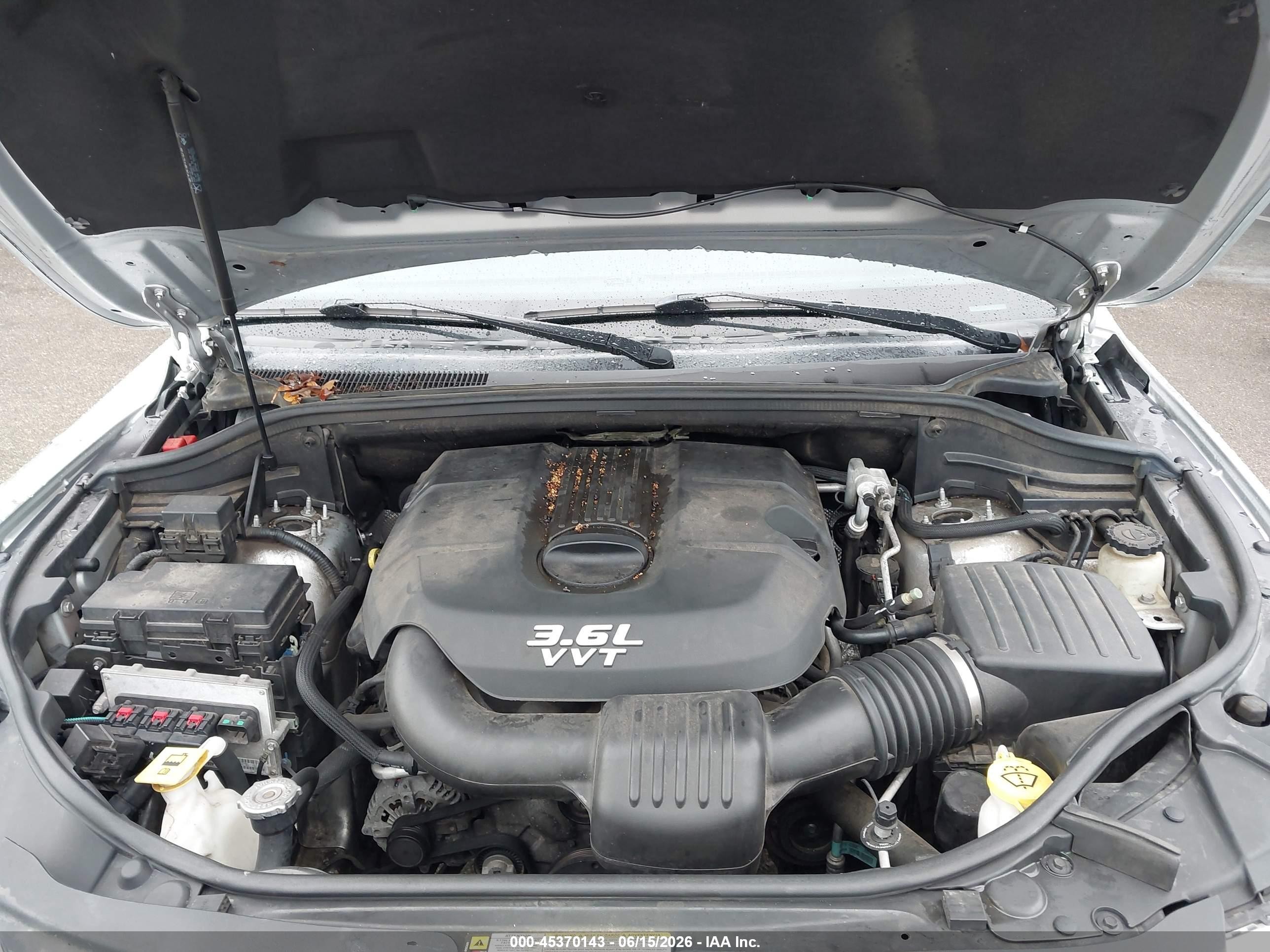 2013 Jeep Grand Cherokee Limited Серебряный vin: 1C4RJEBG5DC646571
