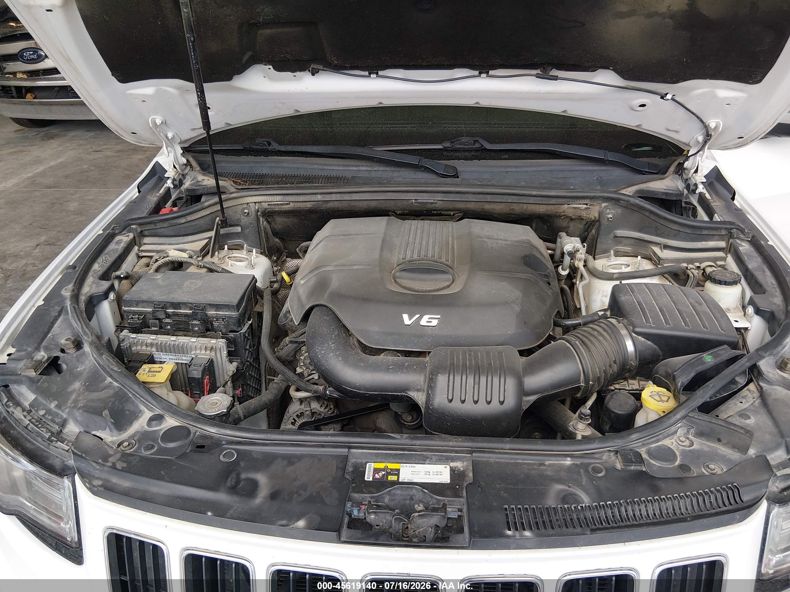 2014 Jeep Grand Cherokee Limited White vin: 1C4RJEBG5EC281441