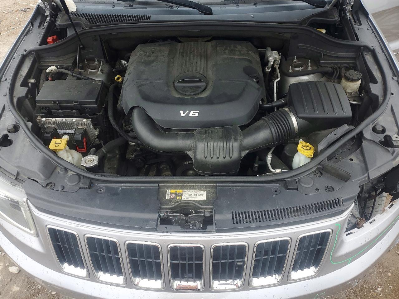 2014 Jeep Grand Cherokee Limited Silver vin: 1C4RJEBG5EC574174