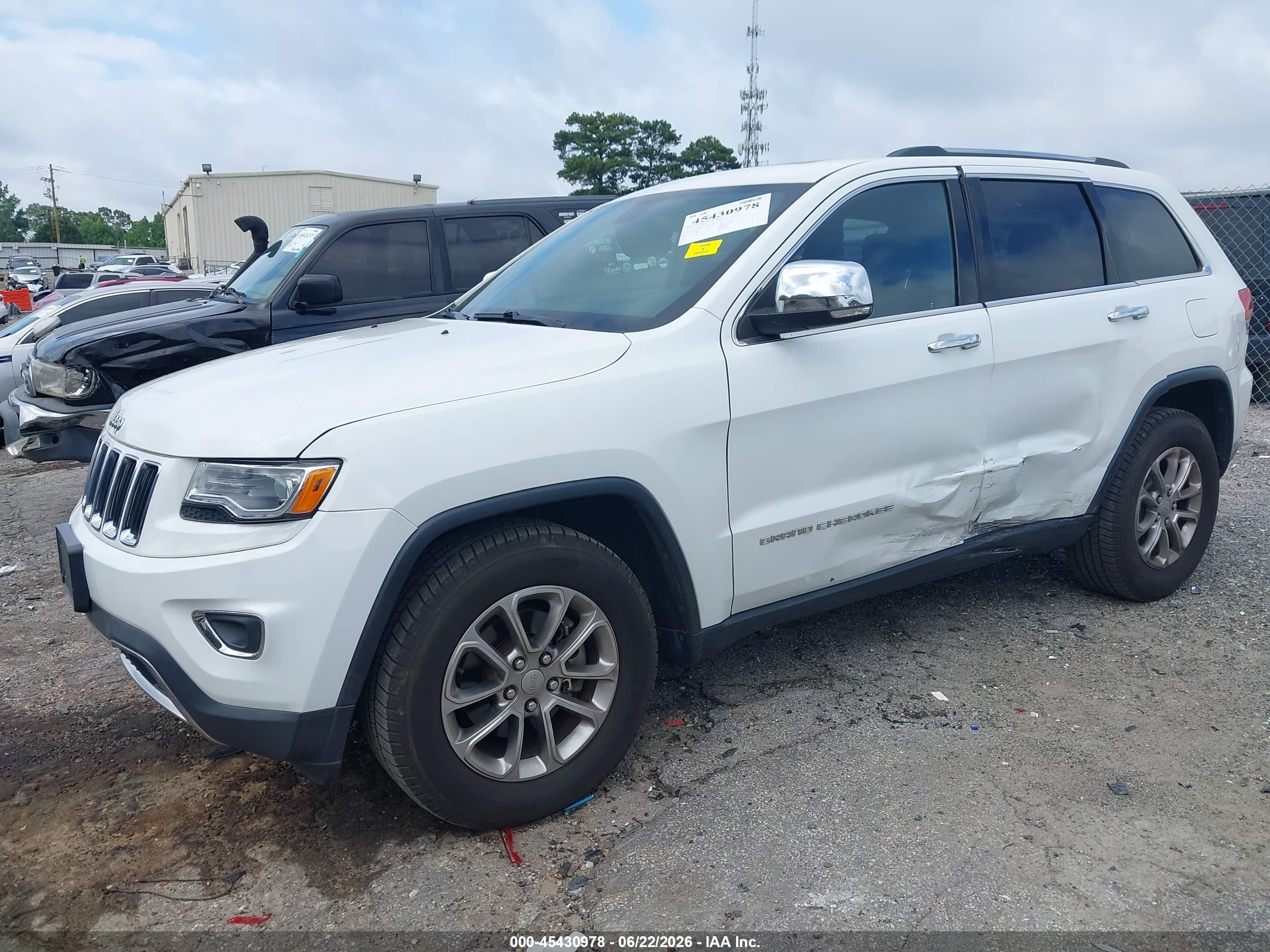 2015 Jeep Grand Cherokee Limited White vin: 1C4RJEBG5FC235268
