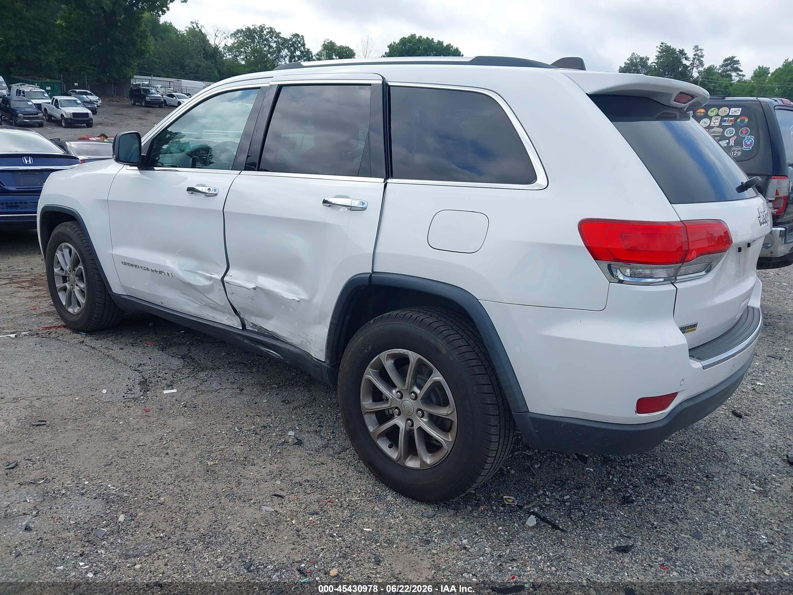 2015 Jeep Grand Cherokee Limited White vin: 1C4RJEBG5FC235268