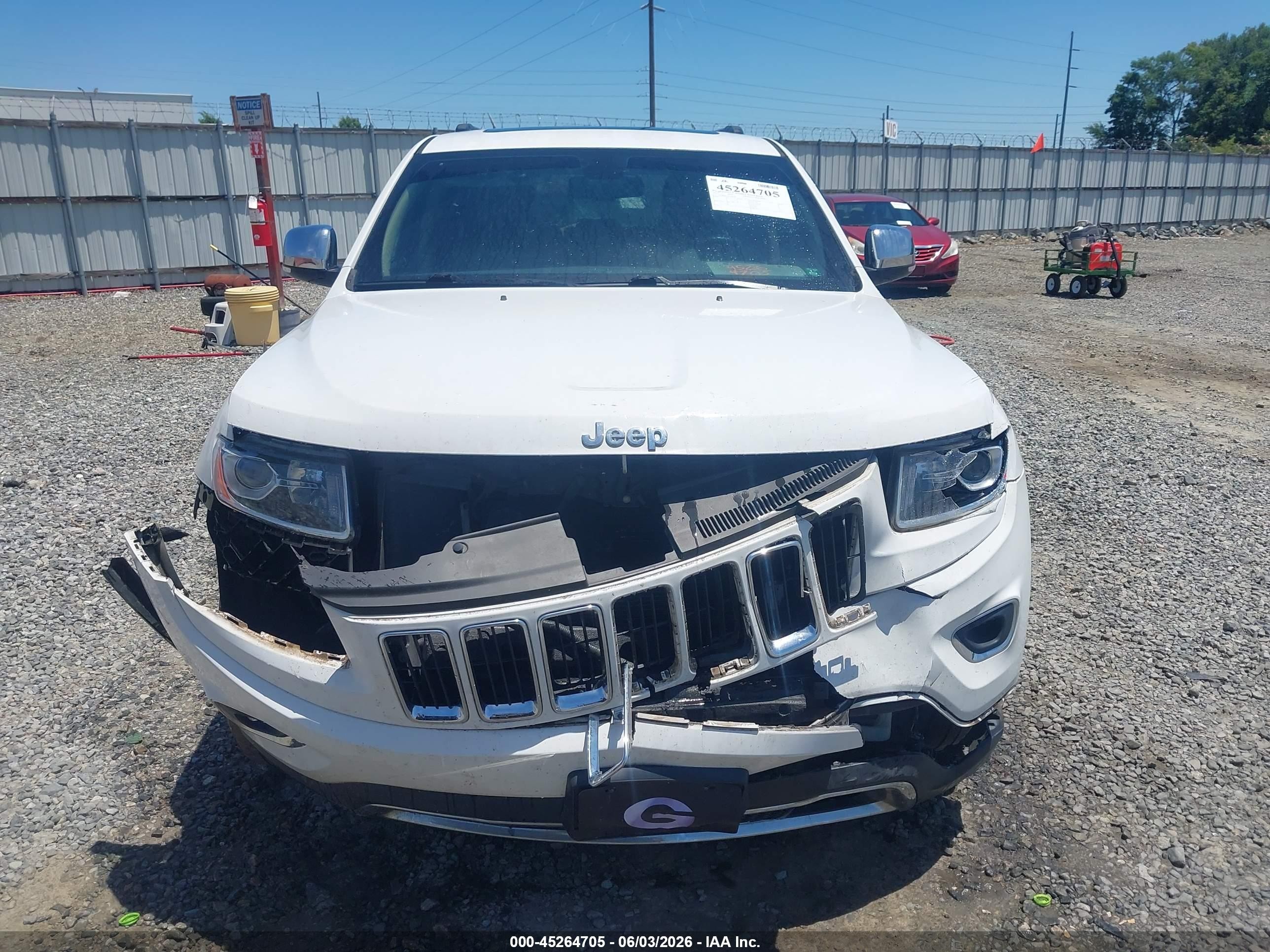 2015 Jeep Grand Cherokee Limited White vin: 1C4RJEBG5FC765448