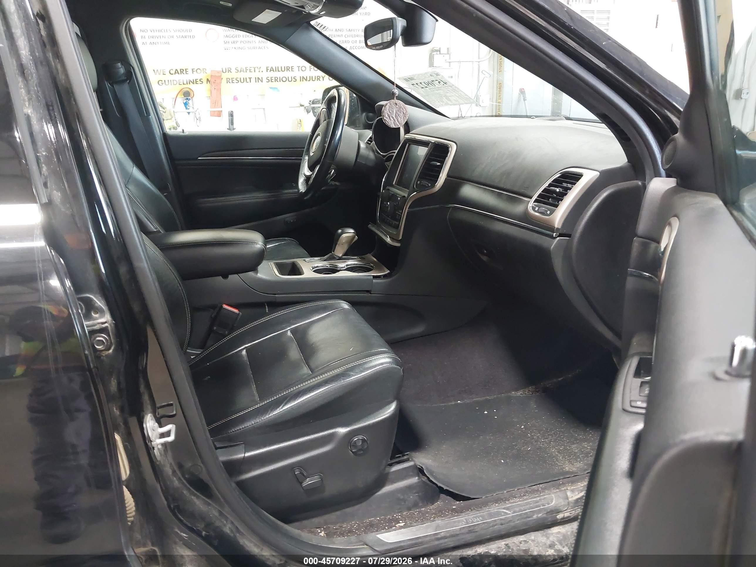 2017 Jeep Grand Cherokee Limited Black vin: 1C4RJEBG5HC779675