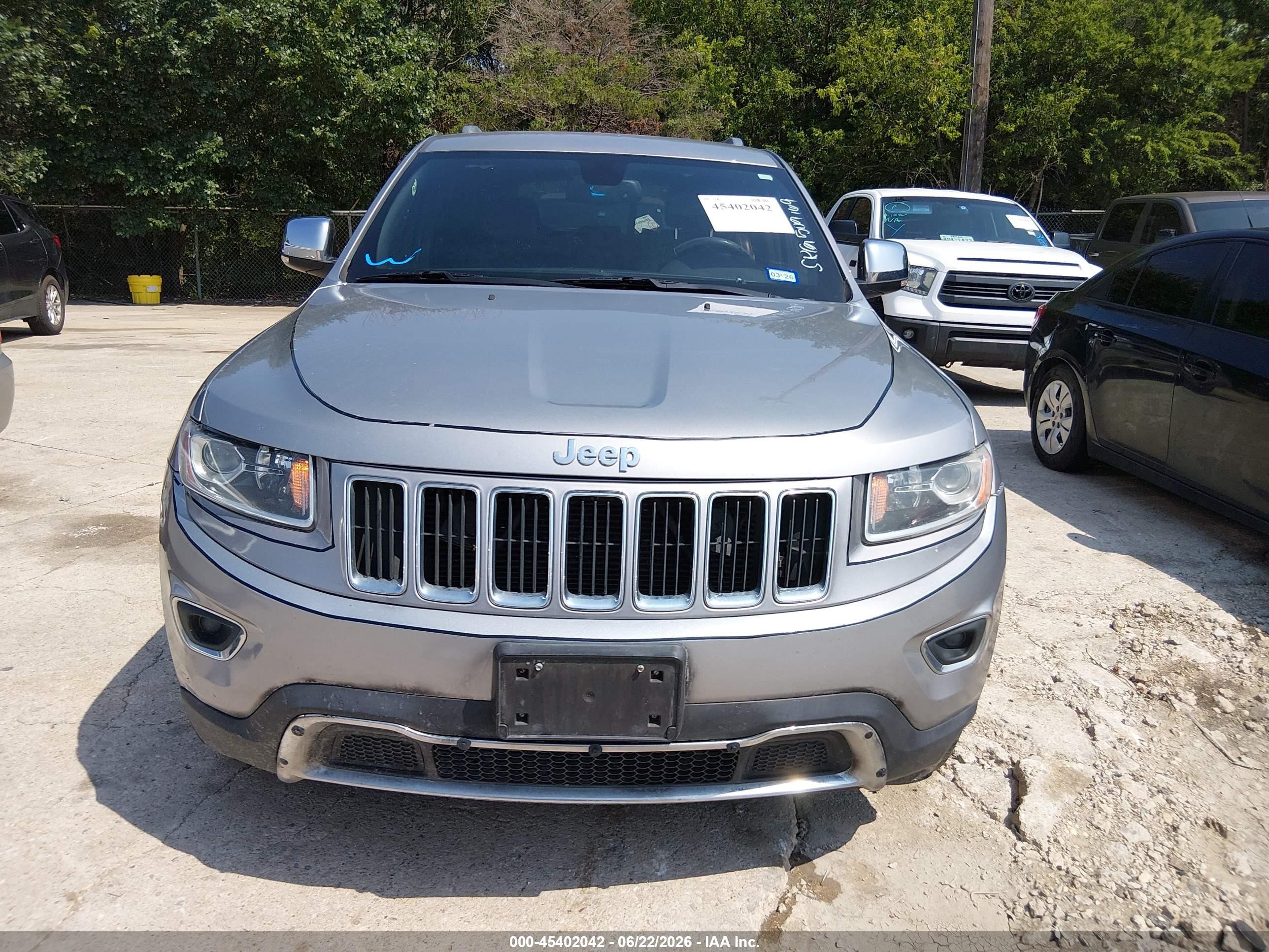 2014 Jeep Grand Cherokee Limited Silver vin: 1C4RJEBG6EC509169