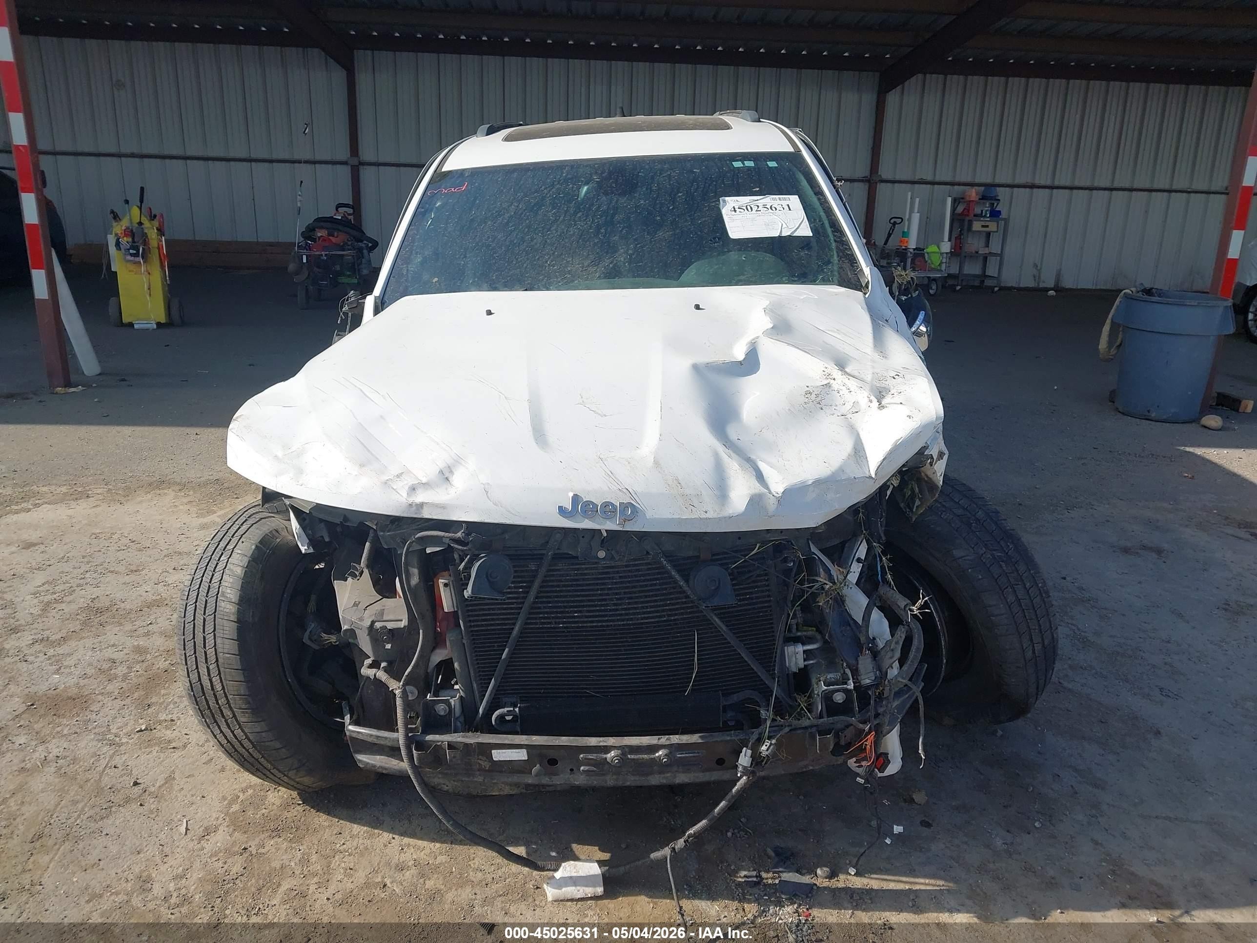 2015 Jeep Grand Cherokee Limited White vin: 1C4RJEBG6FC218026