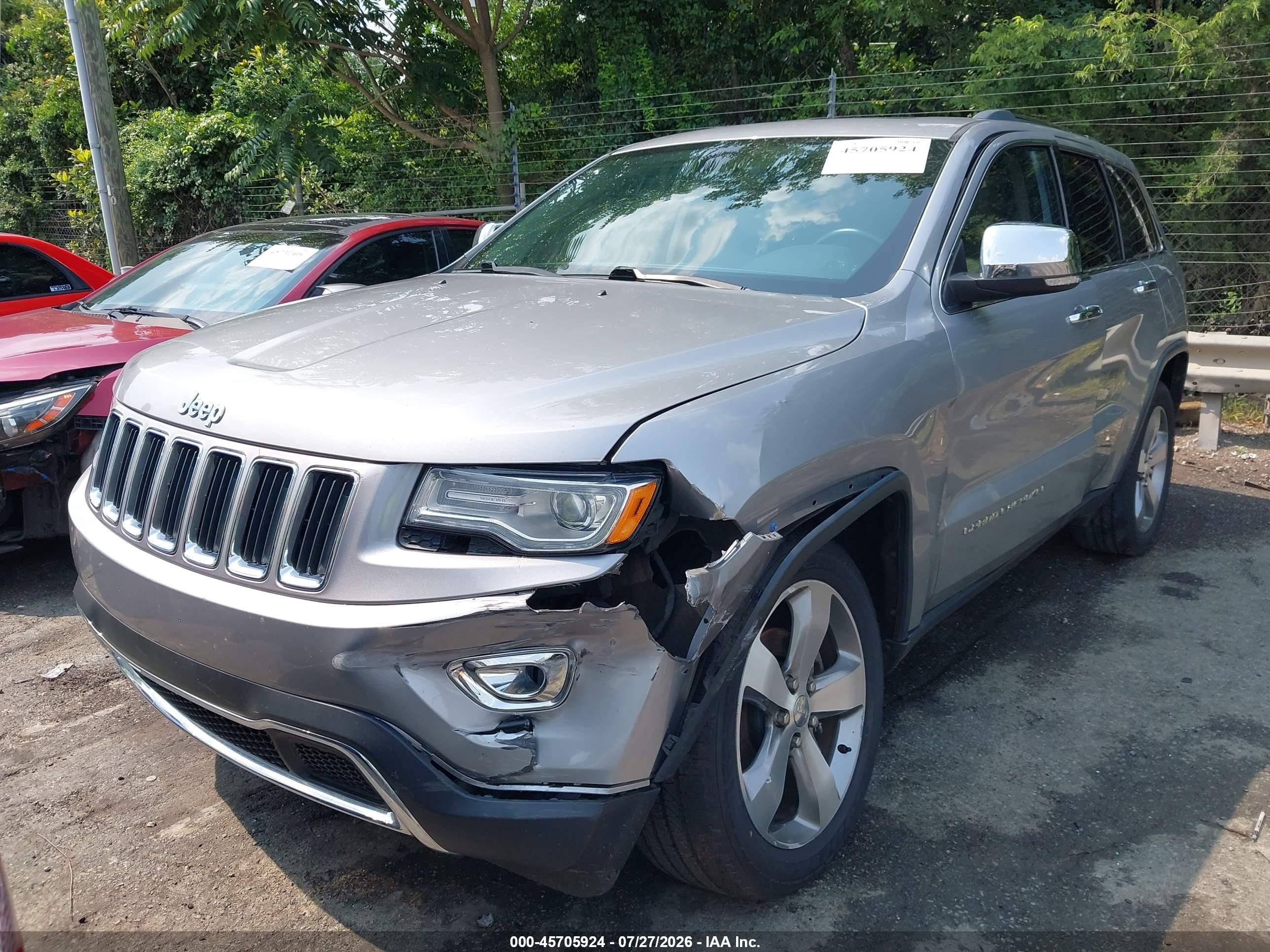 2015 Jeep Grand Cherokee Limited Silver vin: 1C4RJEBG6FC614084