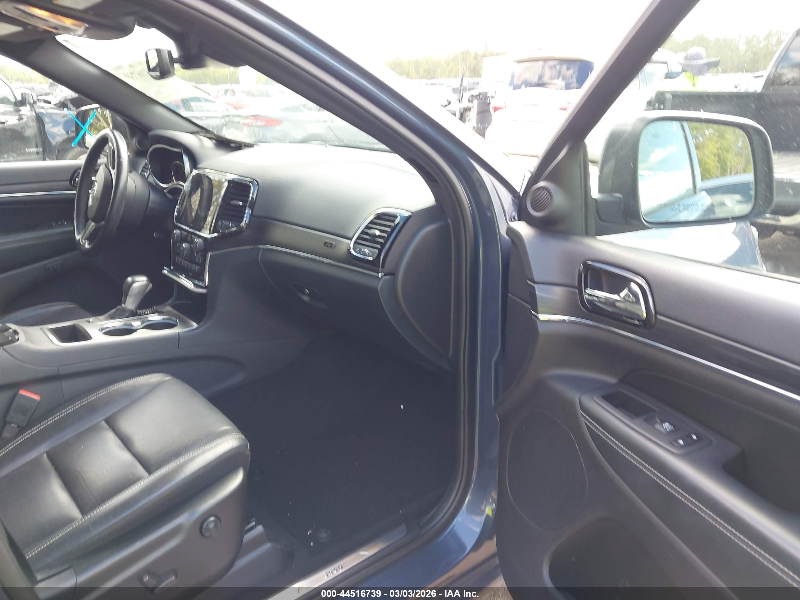 2021 Jeep Grand Cherokee 80th Anniversary 4x2 Light Blue vin: 1C4RJEBG6MC802794