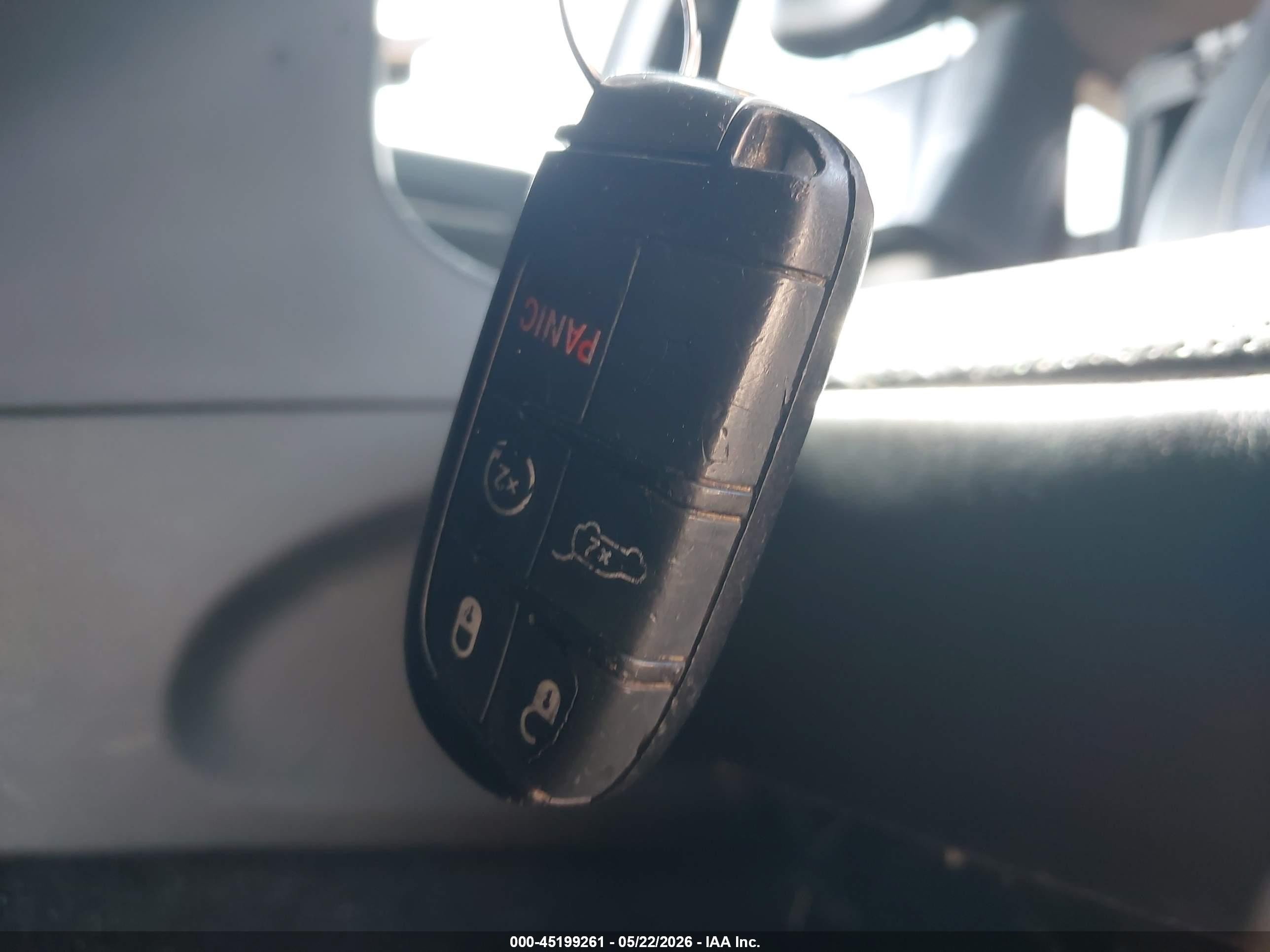 2015 Jeep Grand Cherokee Limited Серебряный vin: 1C4RJEBG7FC906505