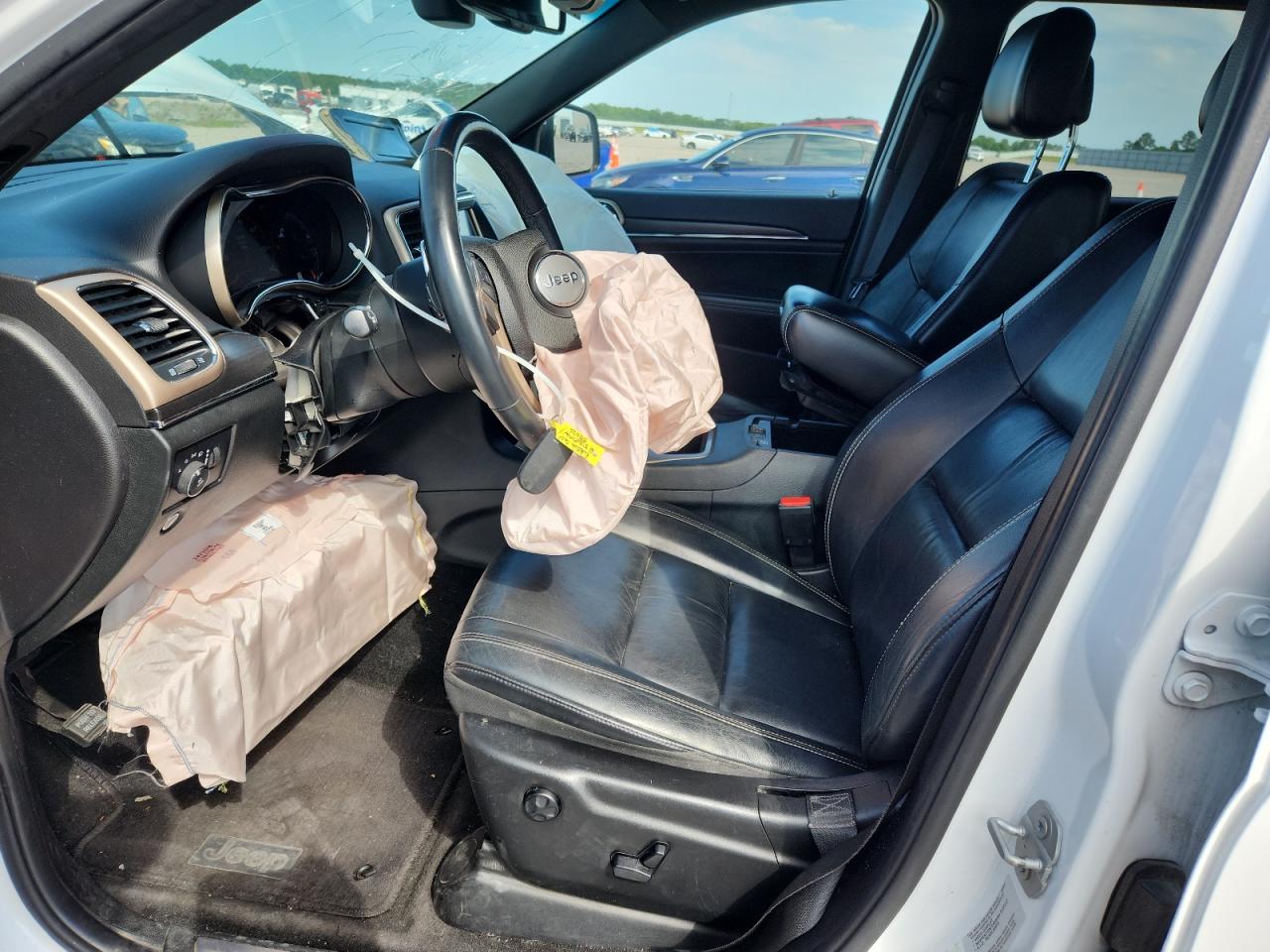 2015 Jeep Grand Cherokee Limited White vin: 1C4RJEBG7FC926446
