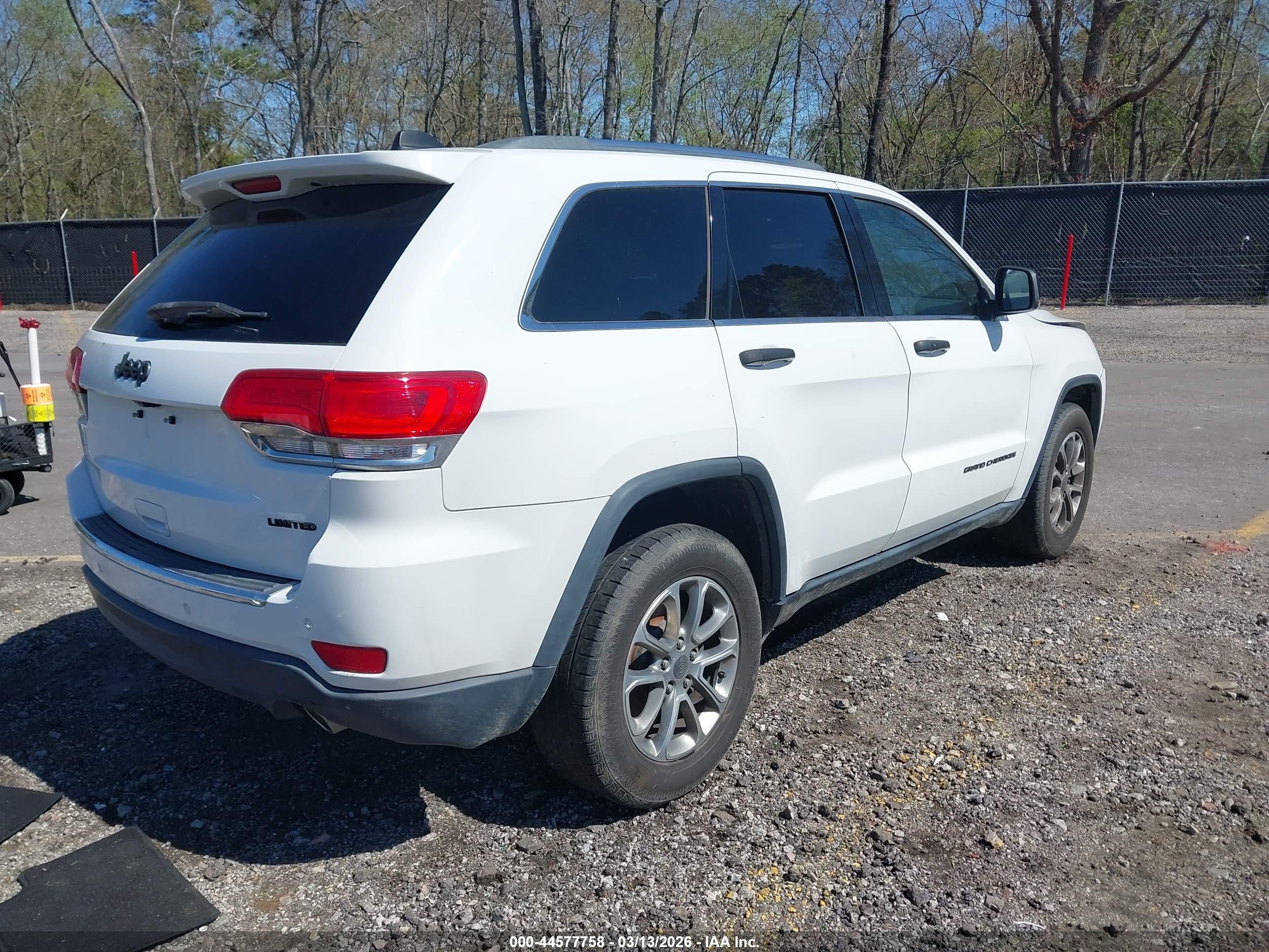 2015 Jeep Grand Cherokee Limited White vin: 1C4RJEBG7FC936135