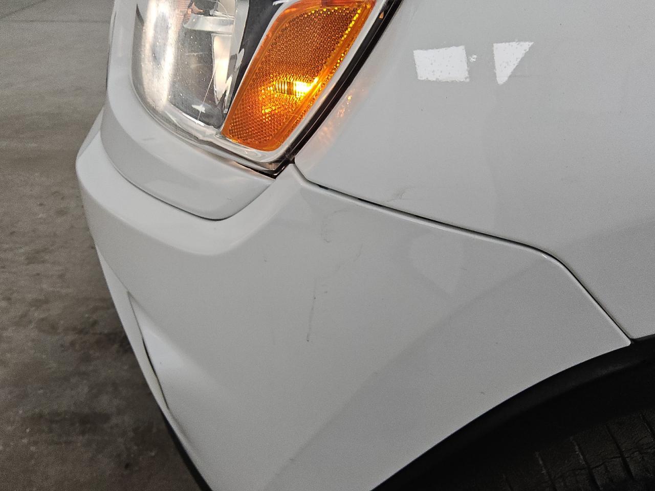2014 Jeep Grand Cherokee Limited White vin: 1C4RJEBG8EC276542 Damage: Front Bumper, Heavy Scratch, 2 To 3 Inches