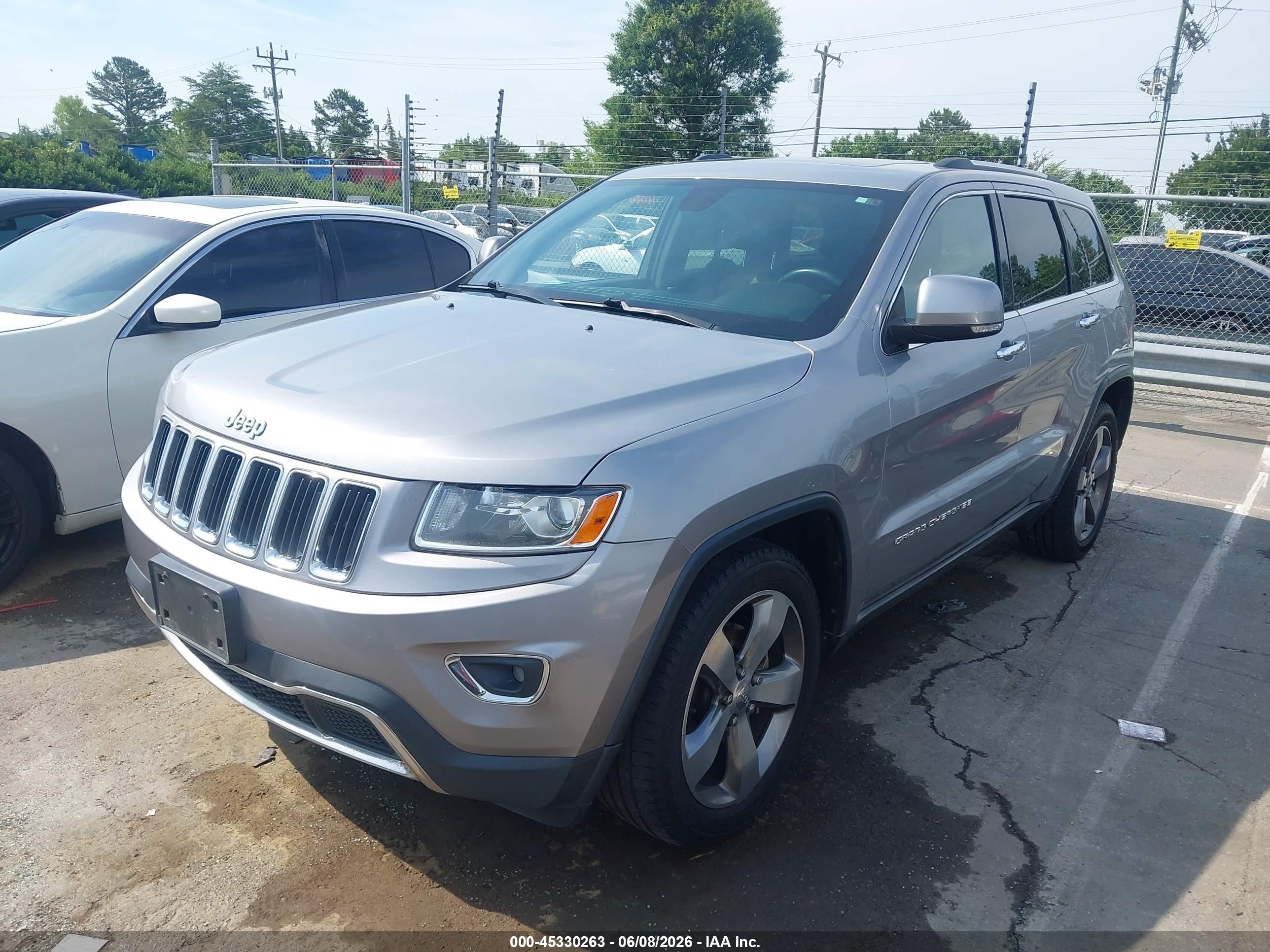 2014 Jeep Grand Cherokee Limited Silver vin: 1C4RJEBG8EC488163