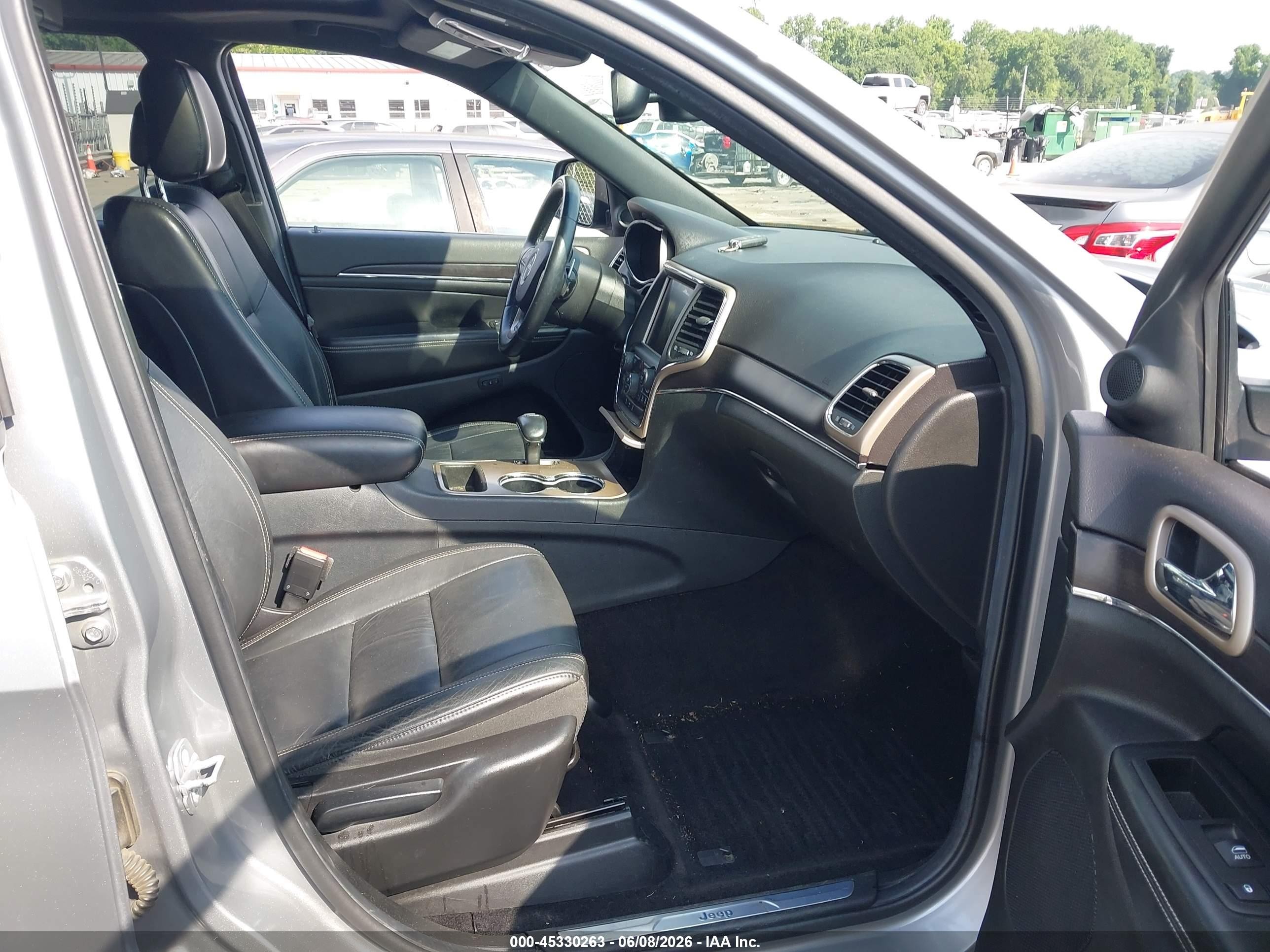 2014 Jeep Grand Cherokee Limited Silver vin: 1C4RJEBG8EC488163