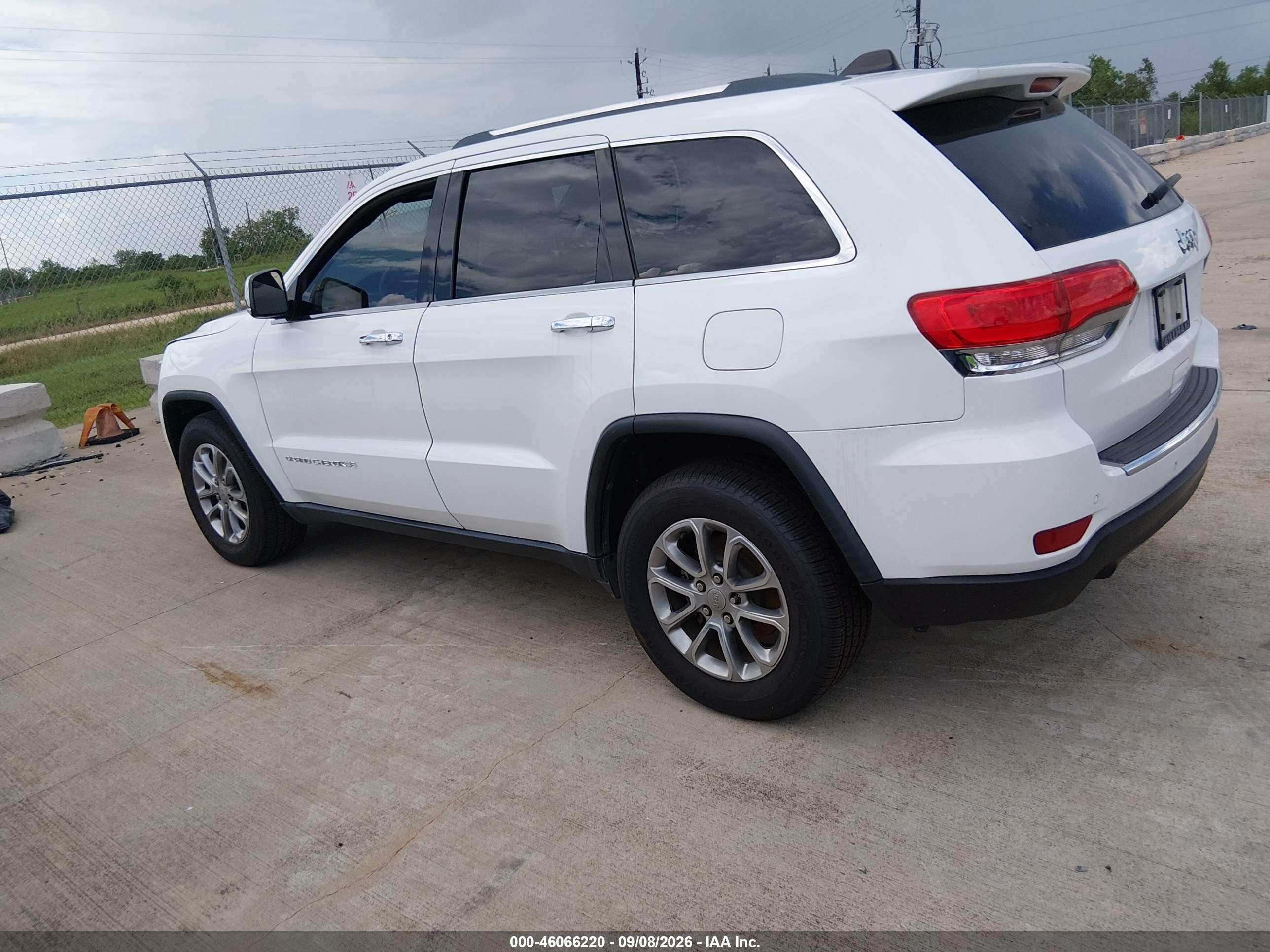 2015 Jeep Grand Cherokee Limited White vin: 1C4RJEBG8FC118817