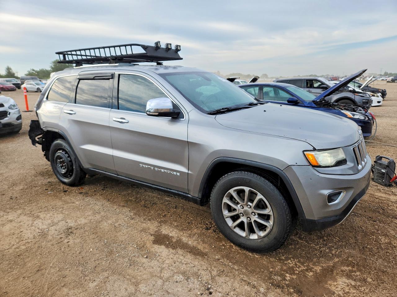 2015 Jeep Grand Cherokee Limited Silver vin: 1C4RJEBG8FC668132