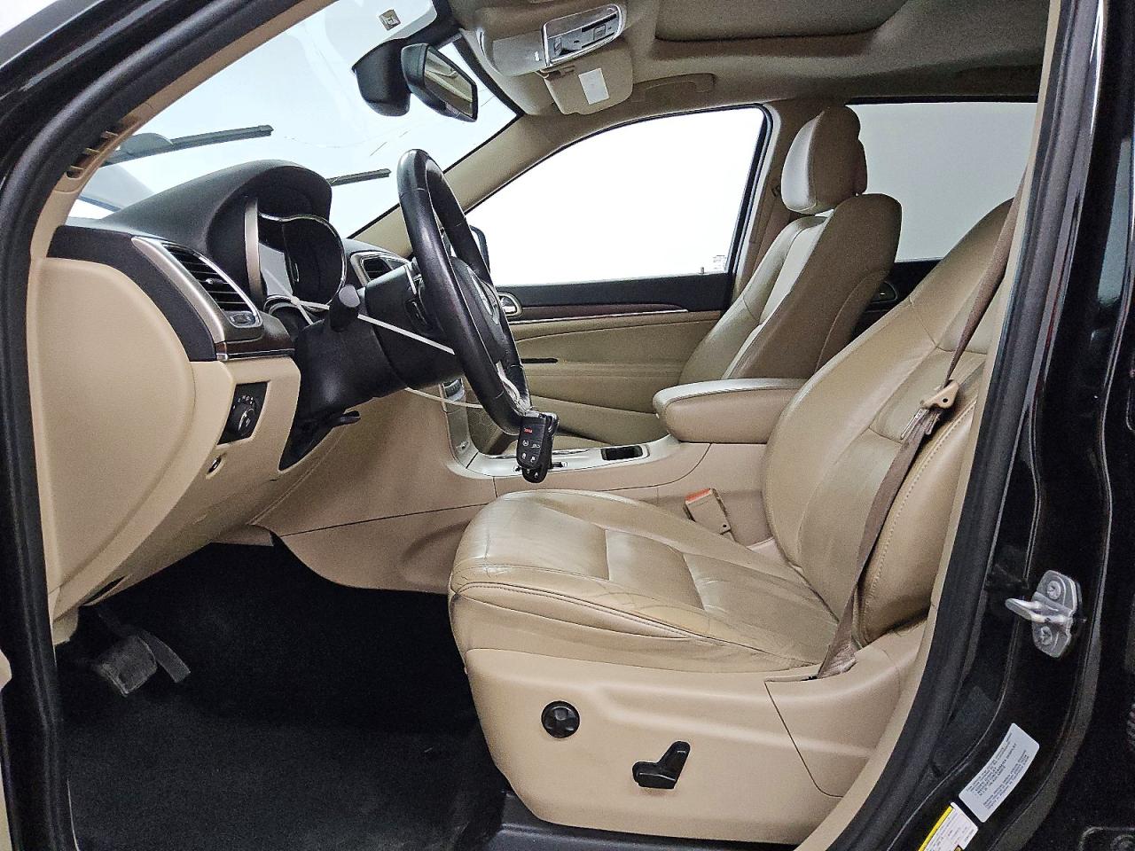 2015 Jeep Grand Cherokee Limited Черный vin: 1C4RJEBG8FC841504