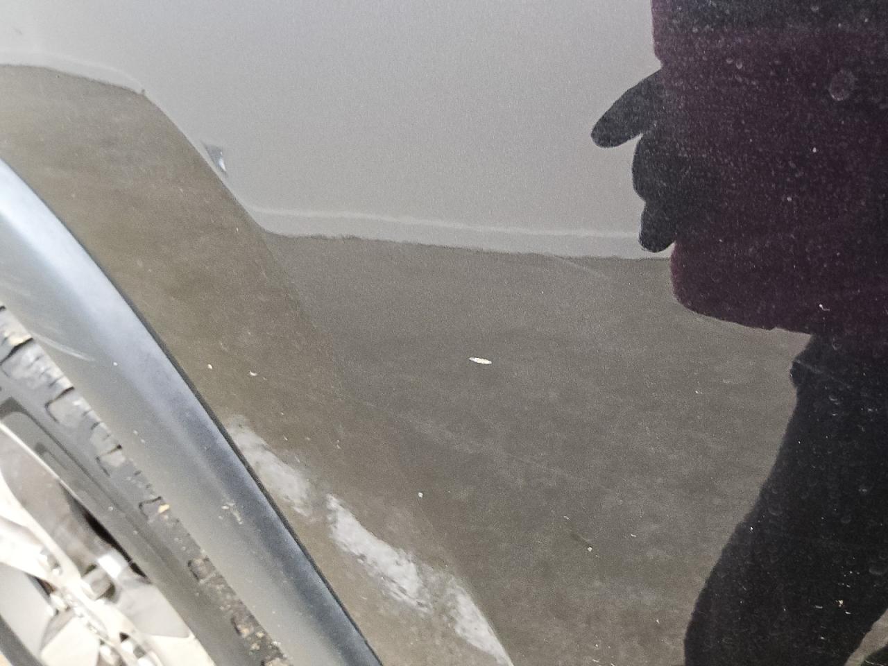2015 Jeep Grand Cherokee Limited Черный vin: 1C4RJEBG8FC841504 Damage: Right Rear Door, Heavy Scratch, 1/2 To 1 Inch
